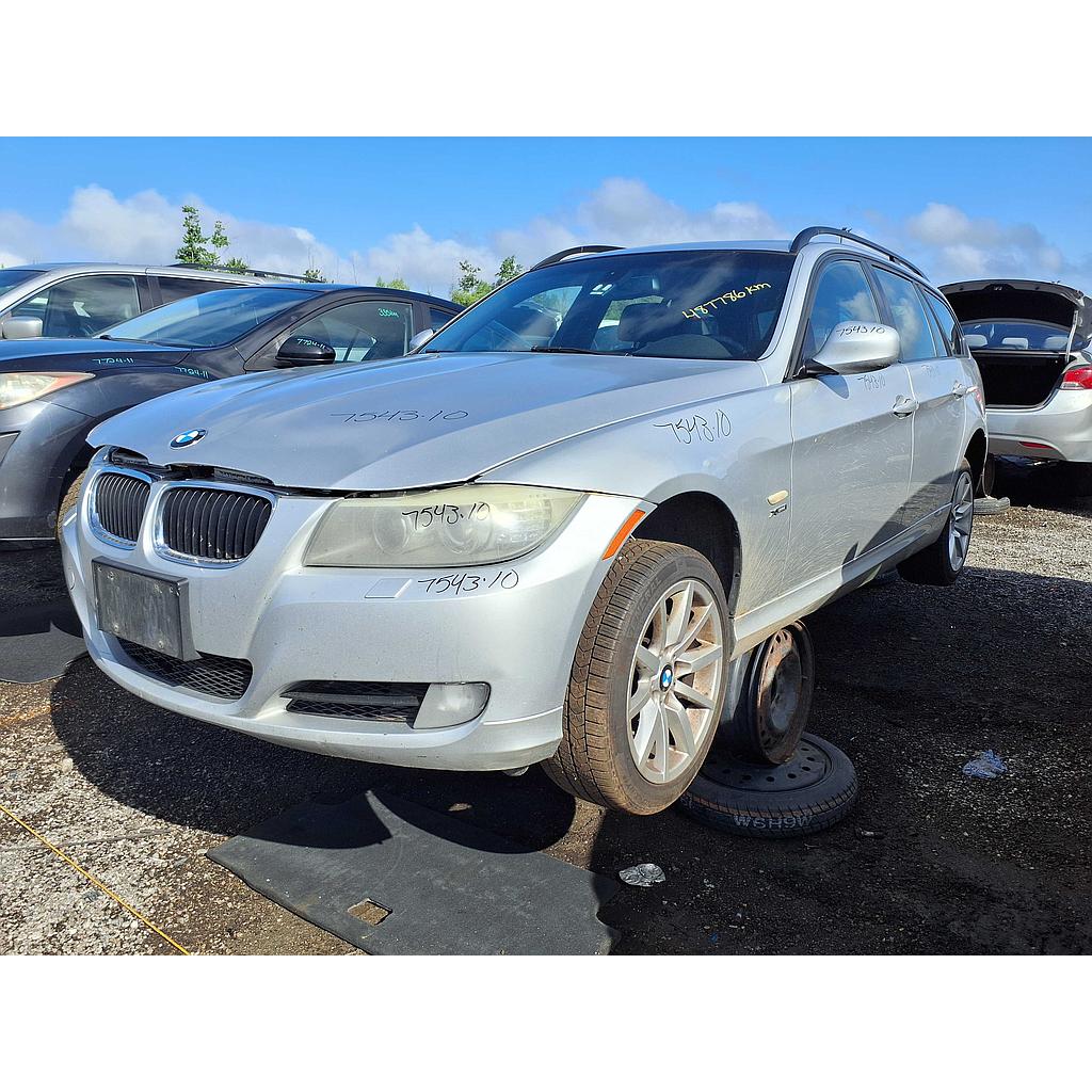 BMW 328 2010