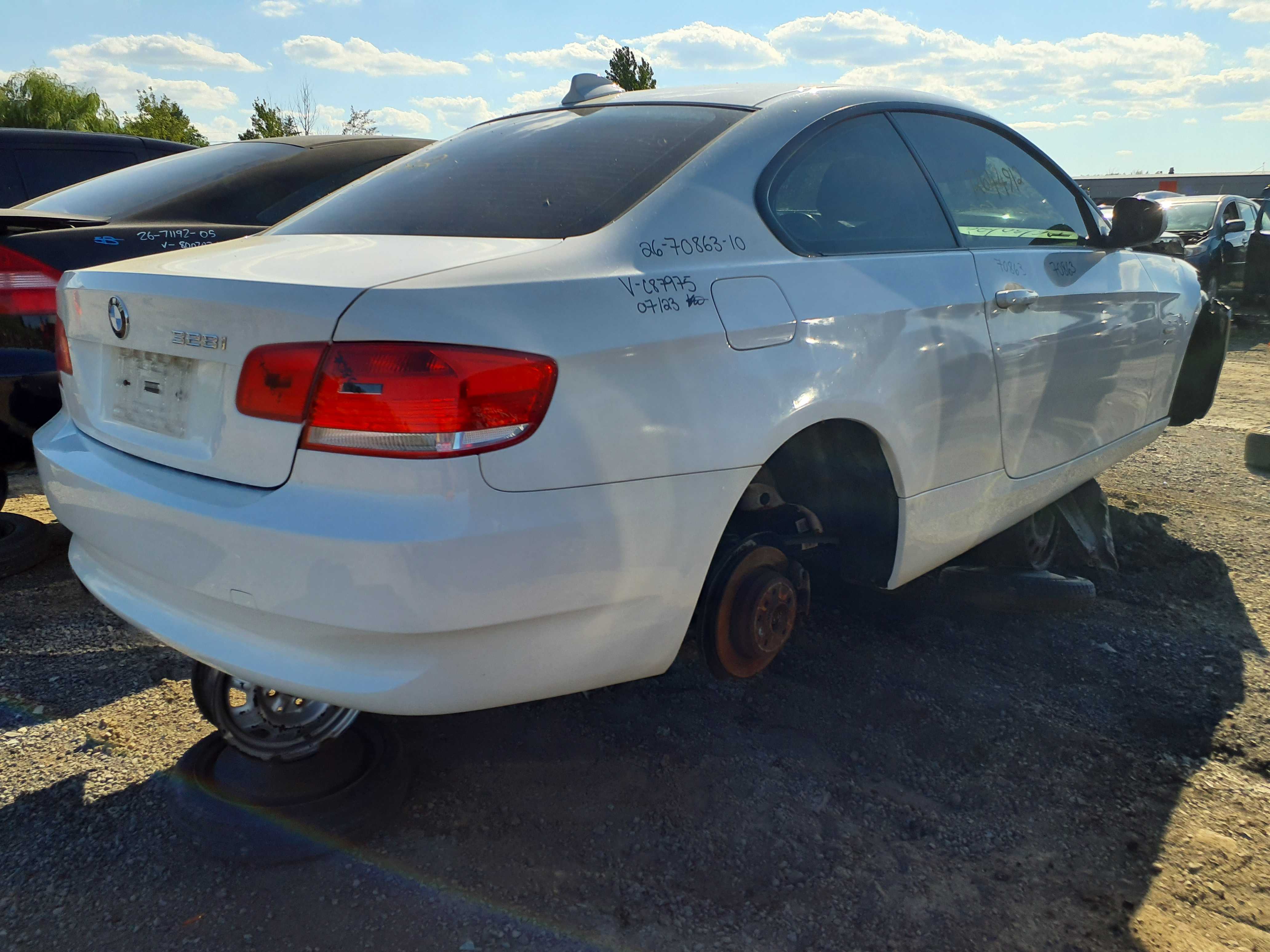 BMW 328 2010