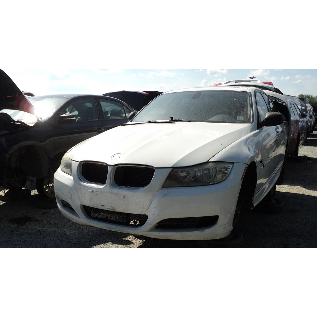 BMW 328 2011