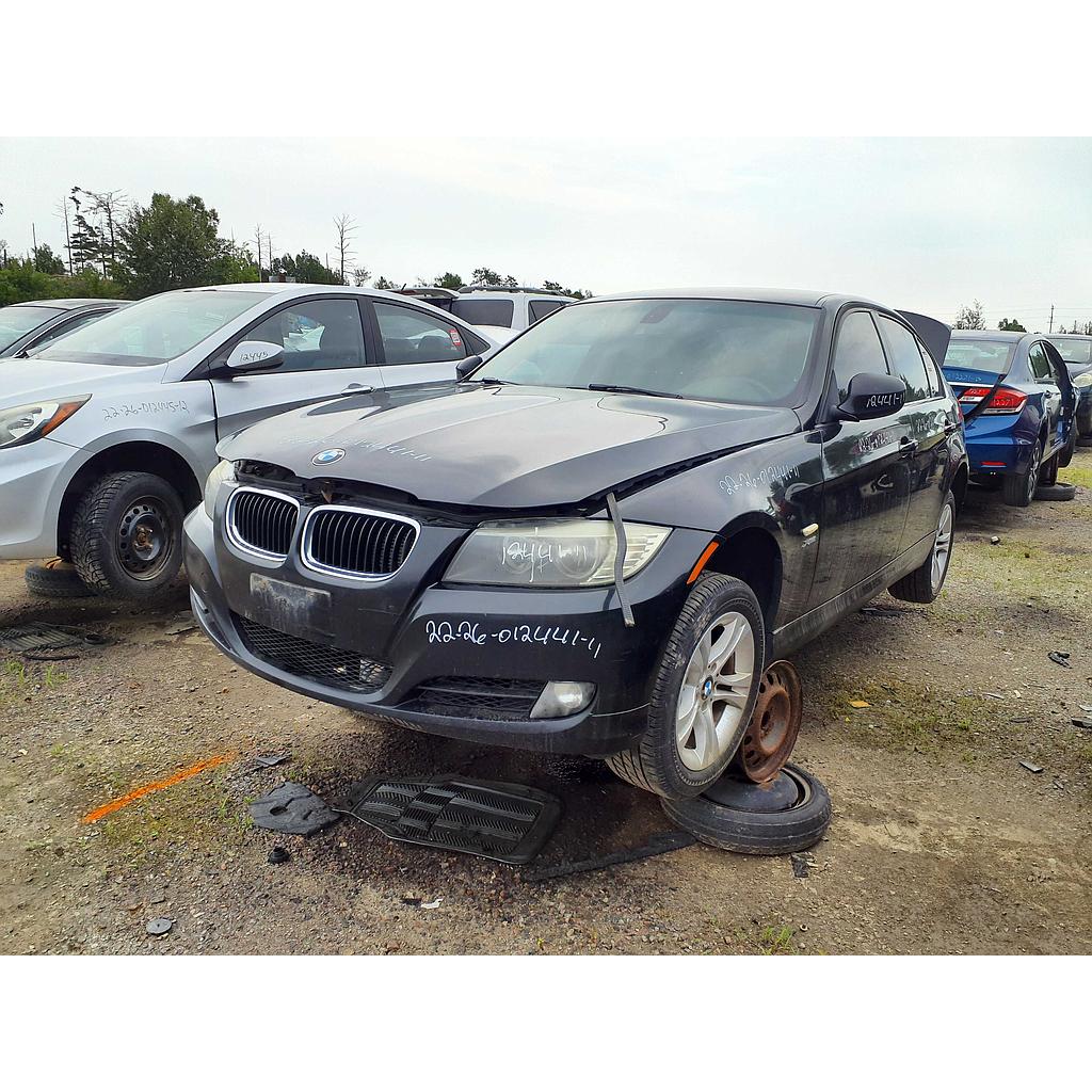 BMW 328 2011