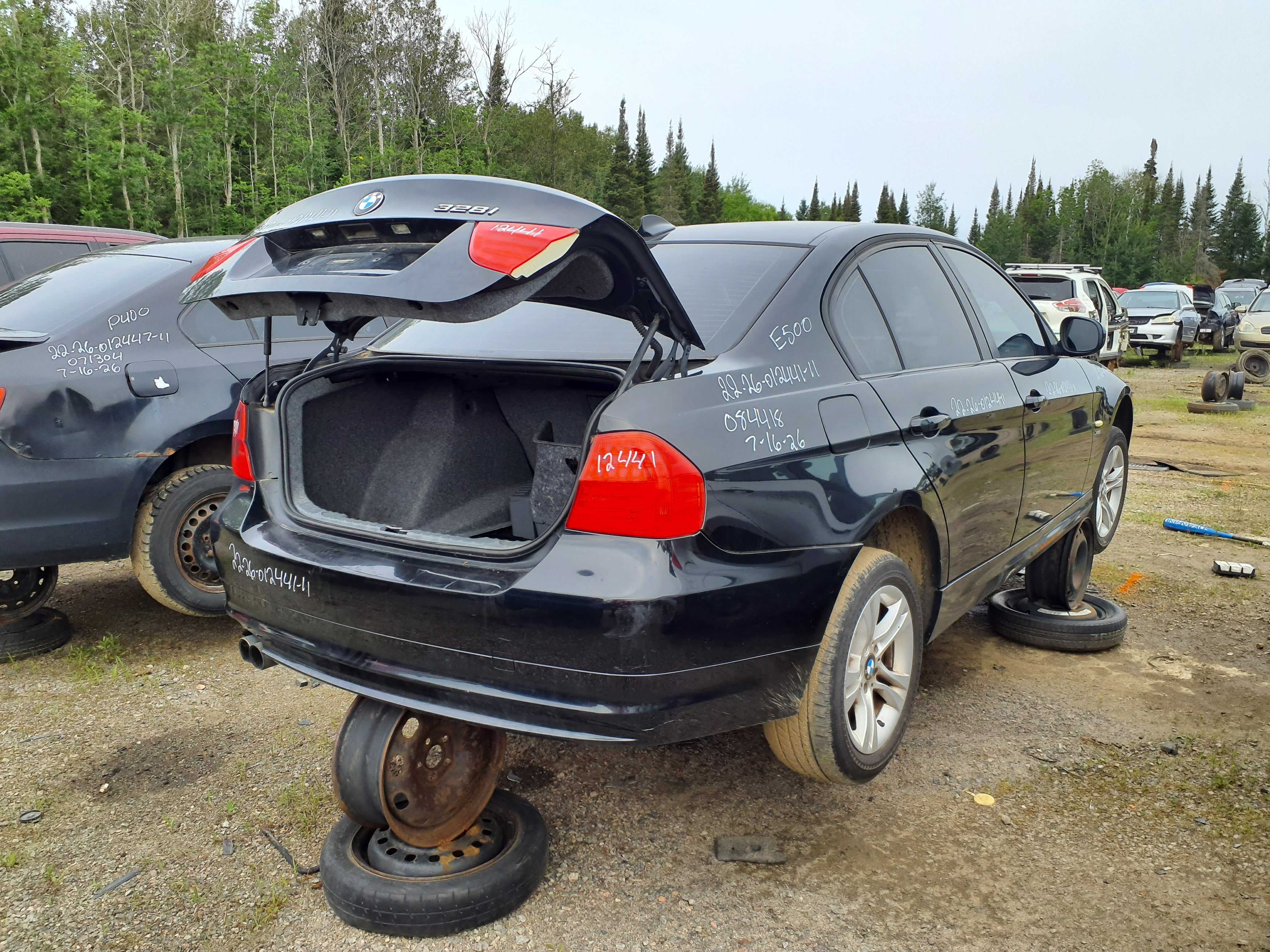 BMW 328 2011