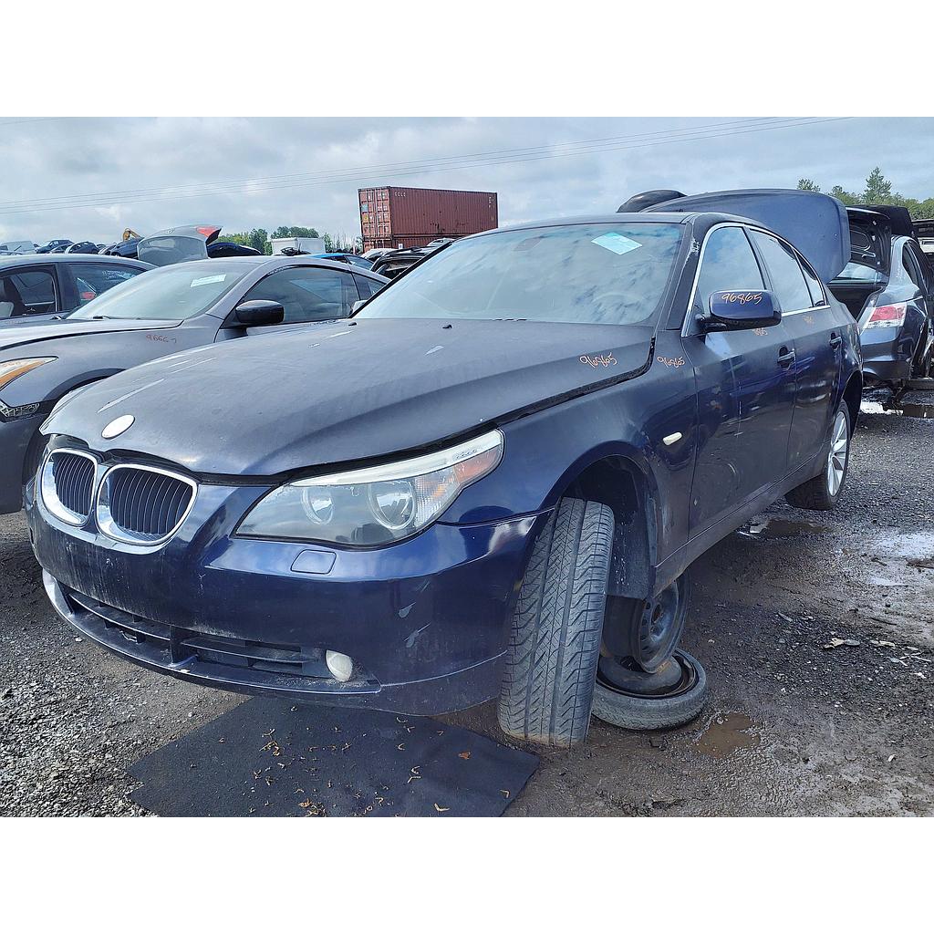 BMW 545 2004