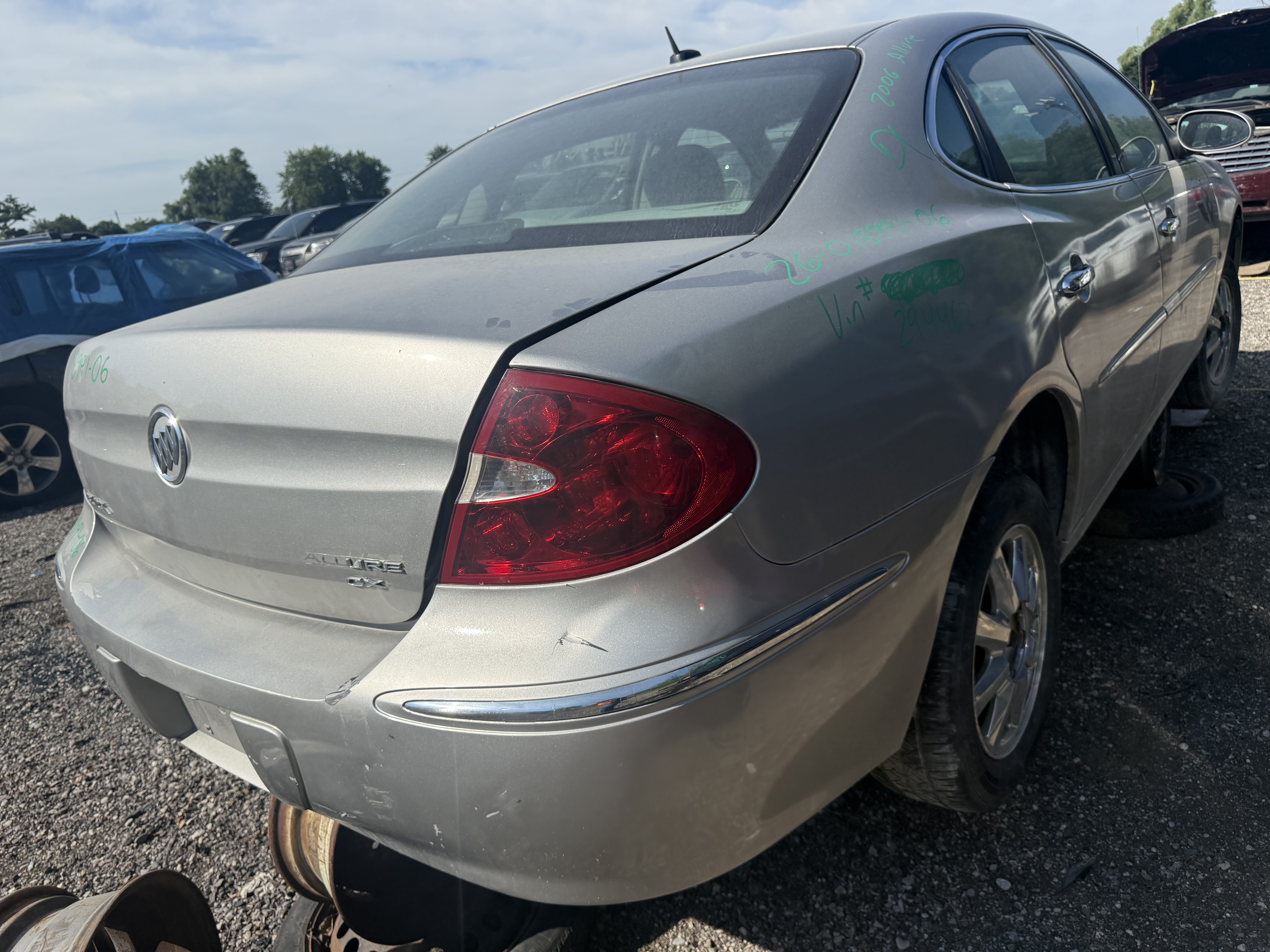 BUICK ALLURE 2006