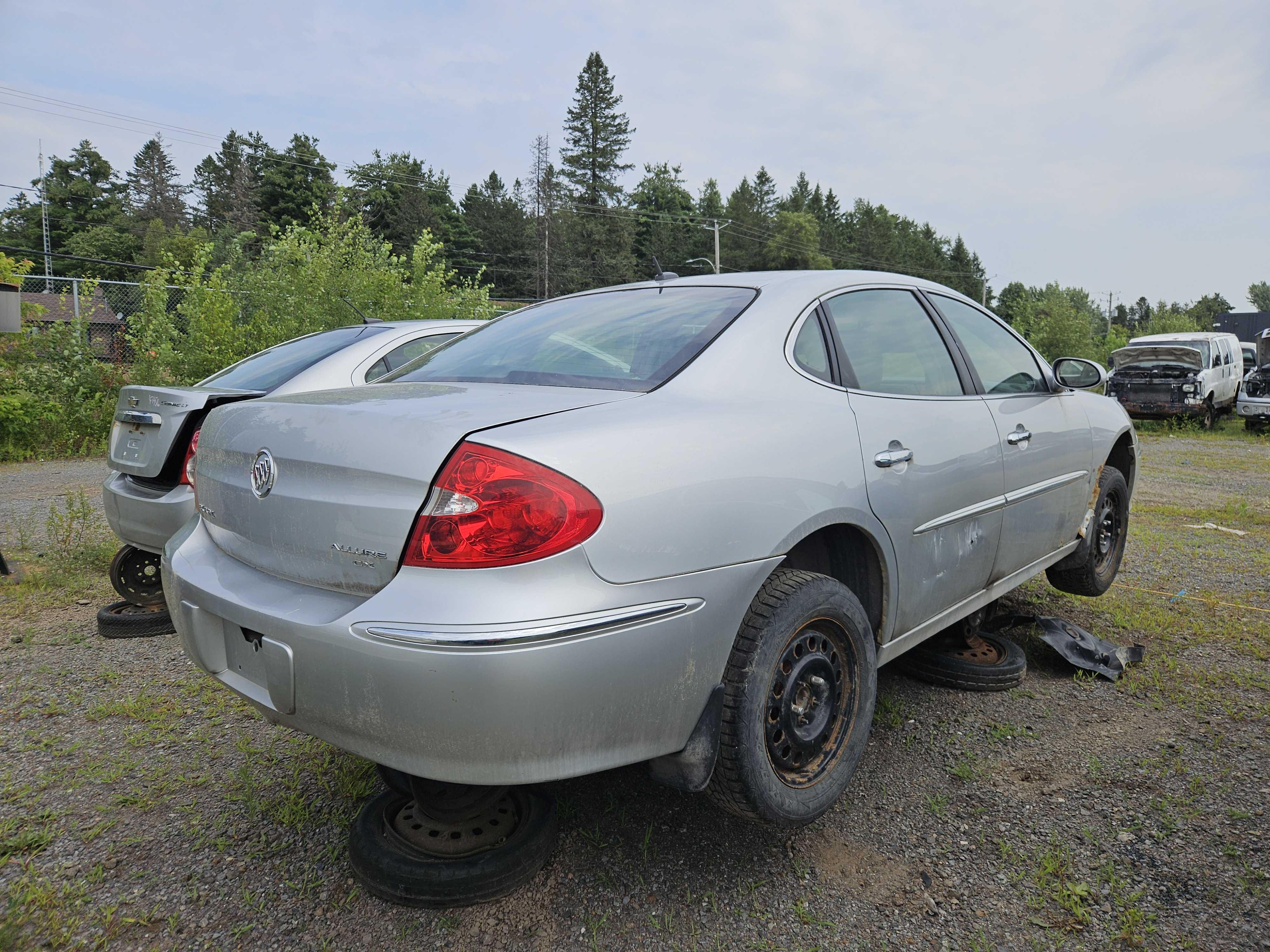 BUICK ALLURE 2009