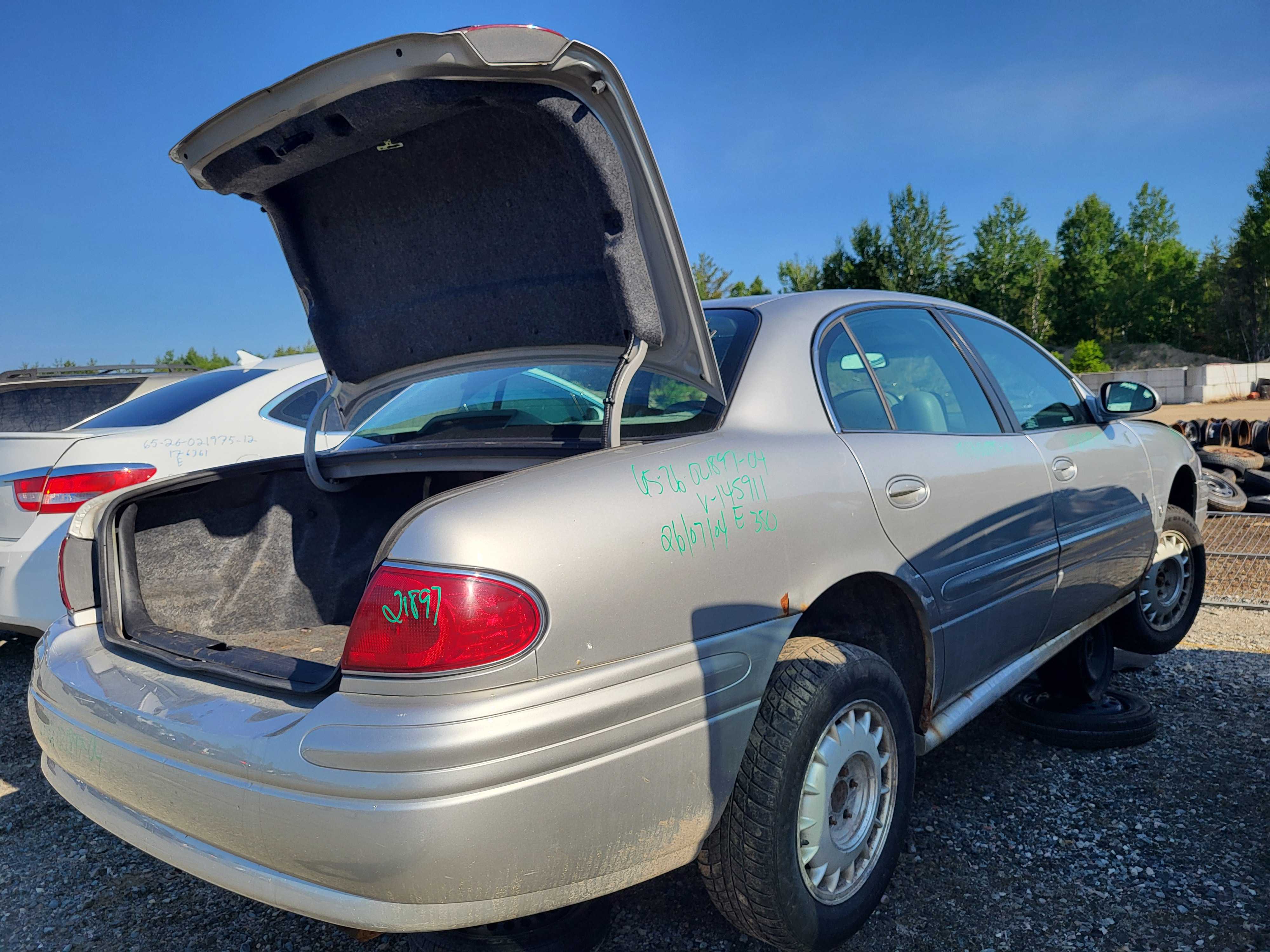 BUICK LESABRE 2004