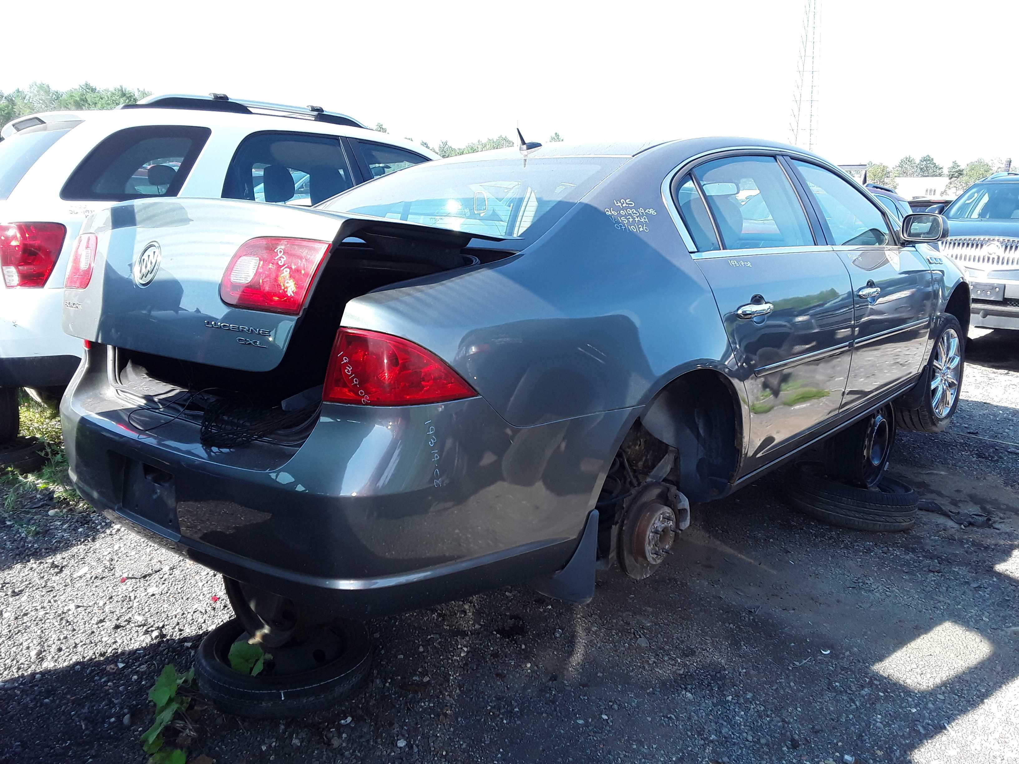 BUICK LUCERNE 2008