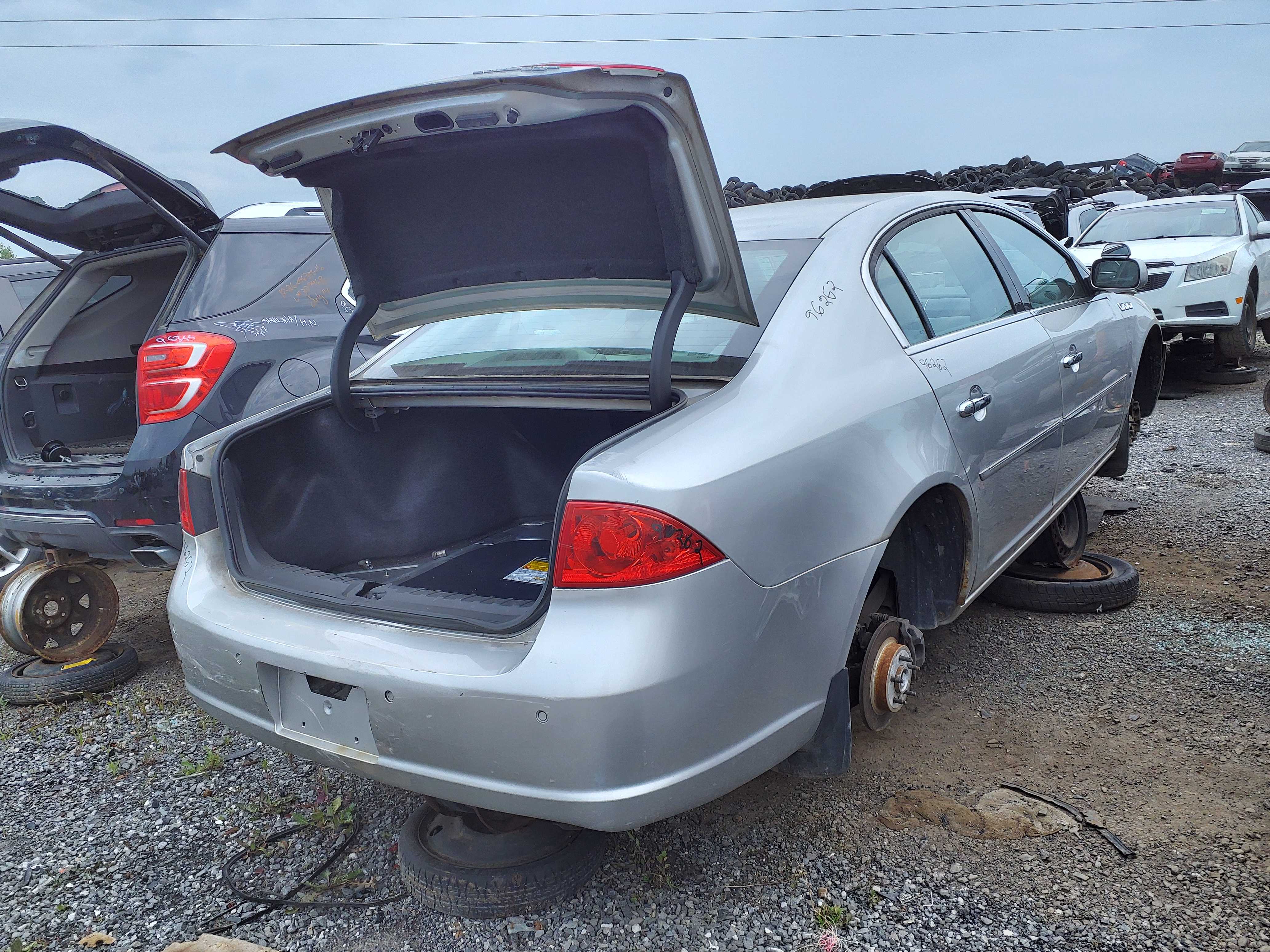 BUICK LUCERNE 2008