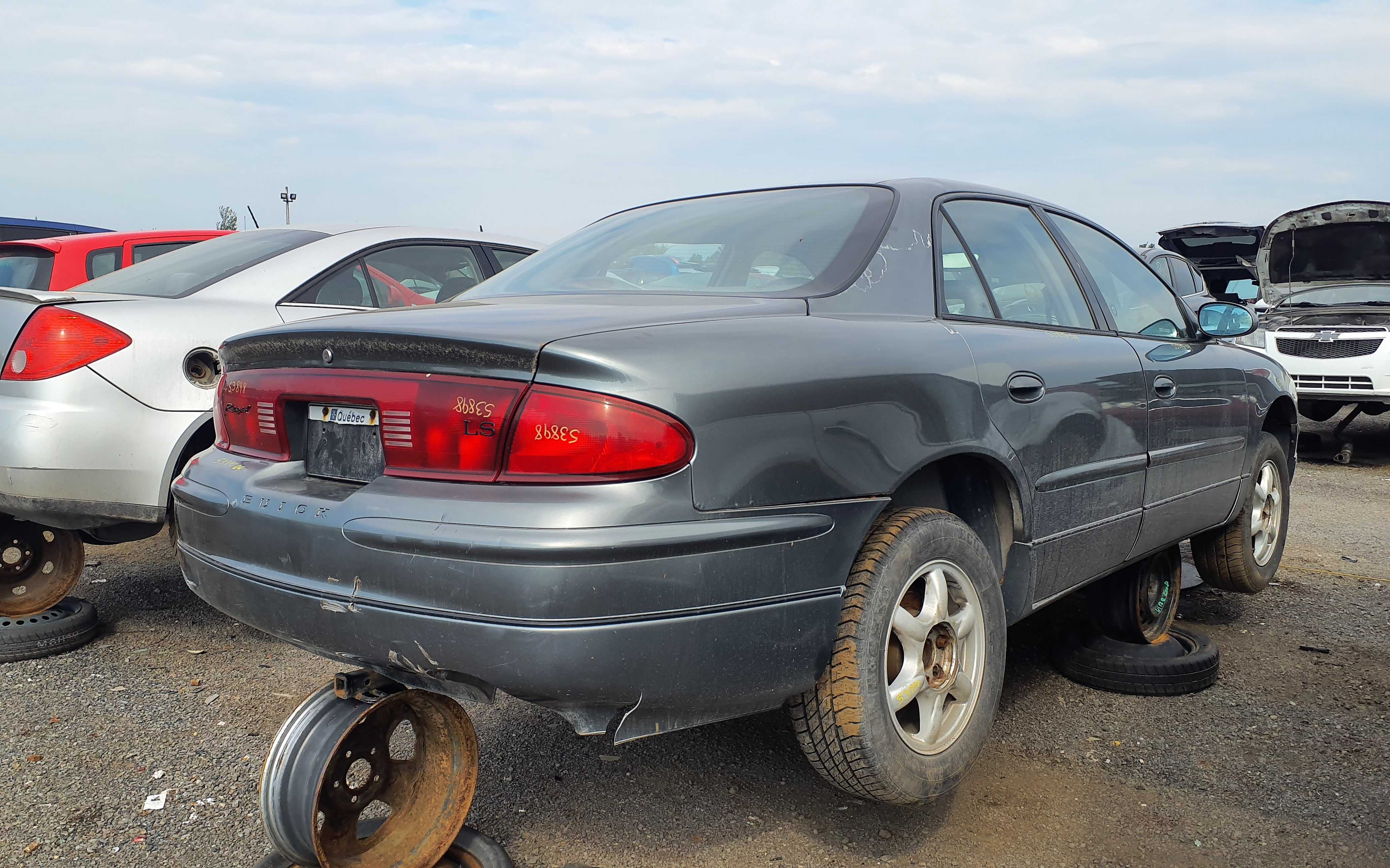 BUICK REGAL 2004