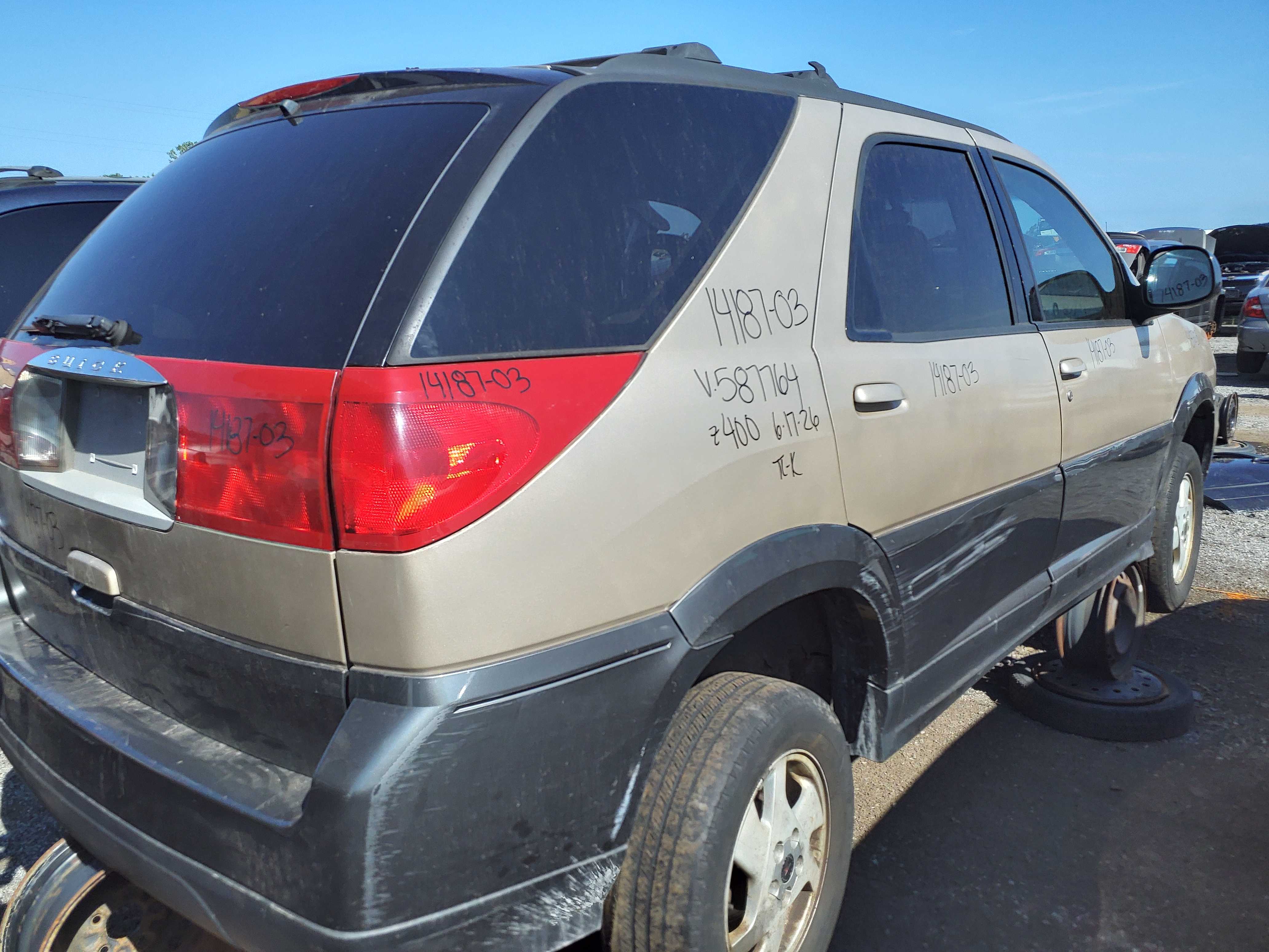 BUICK RENDEZVOUS 2003