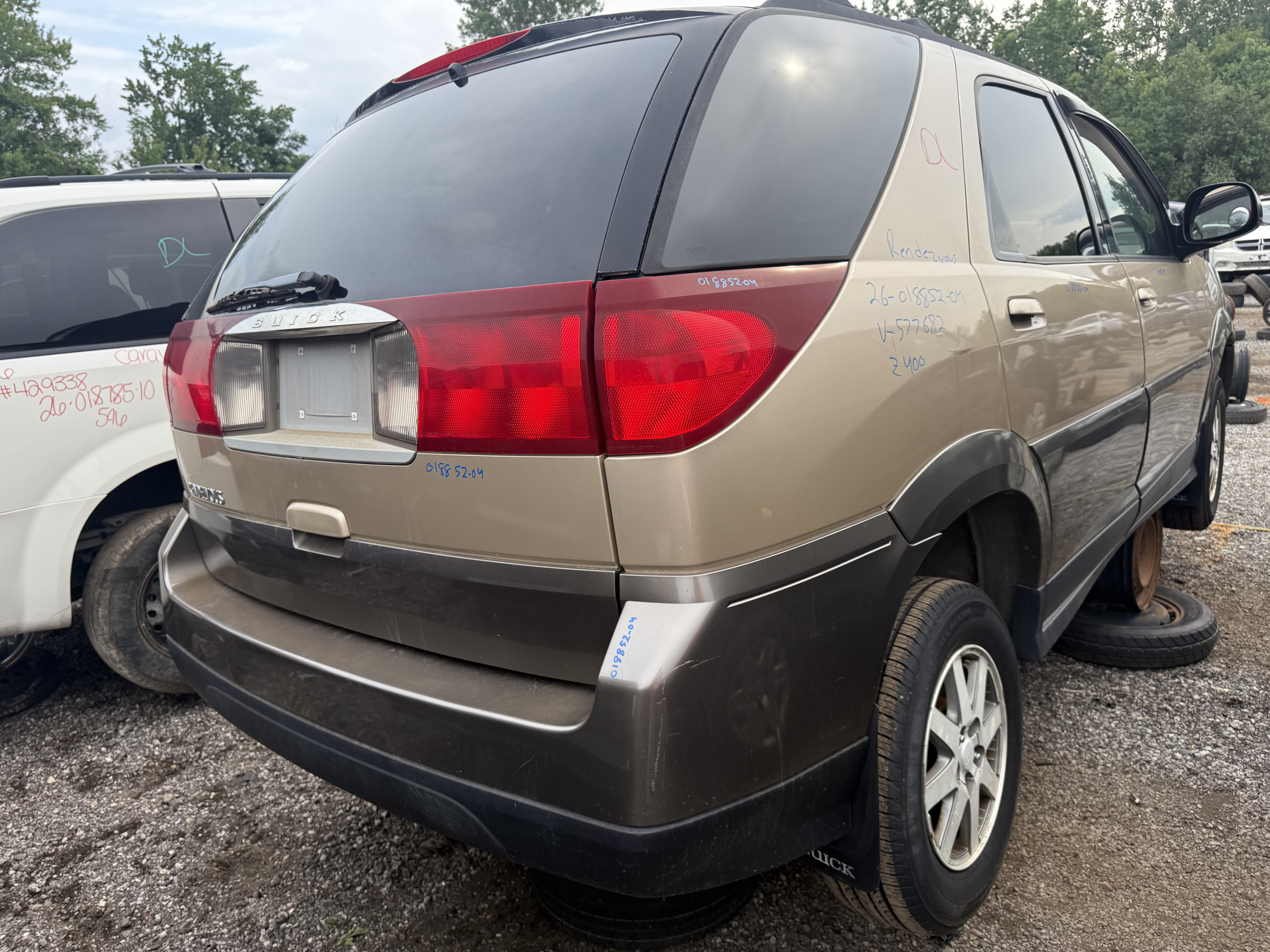 BUICK RENDEZVOUS 2004