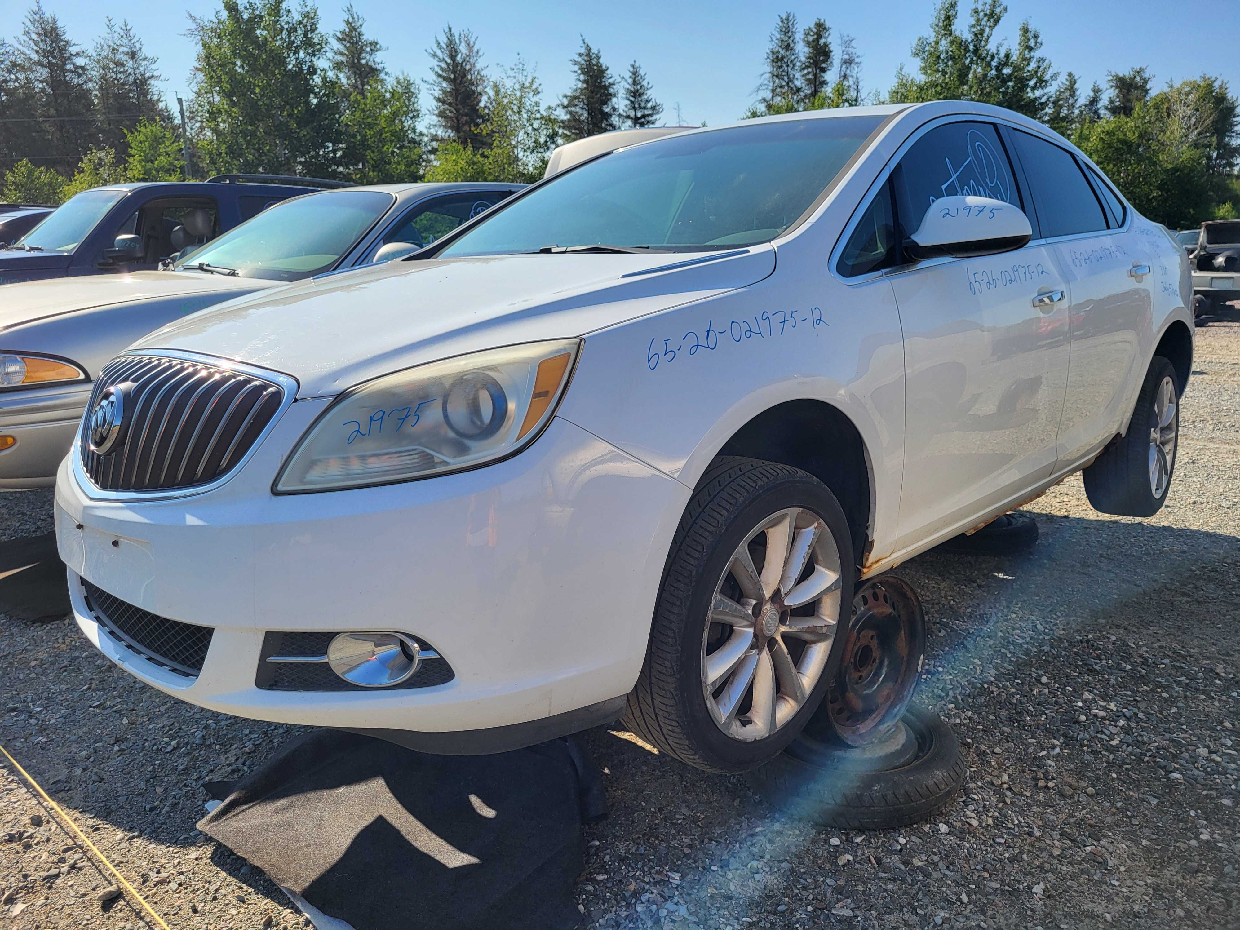 BUICK VERANO 2012