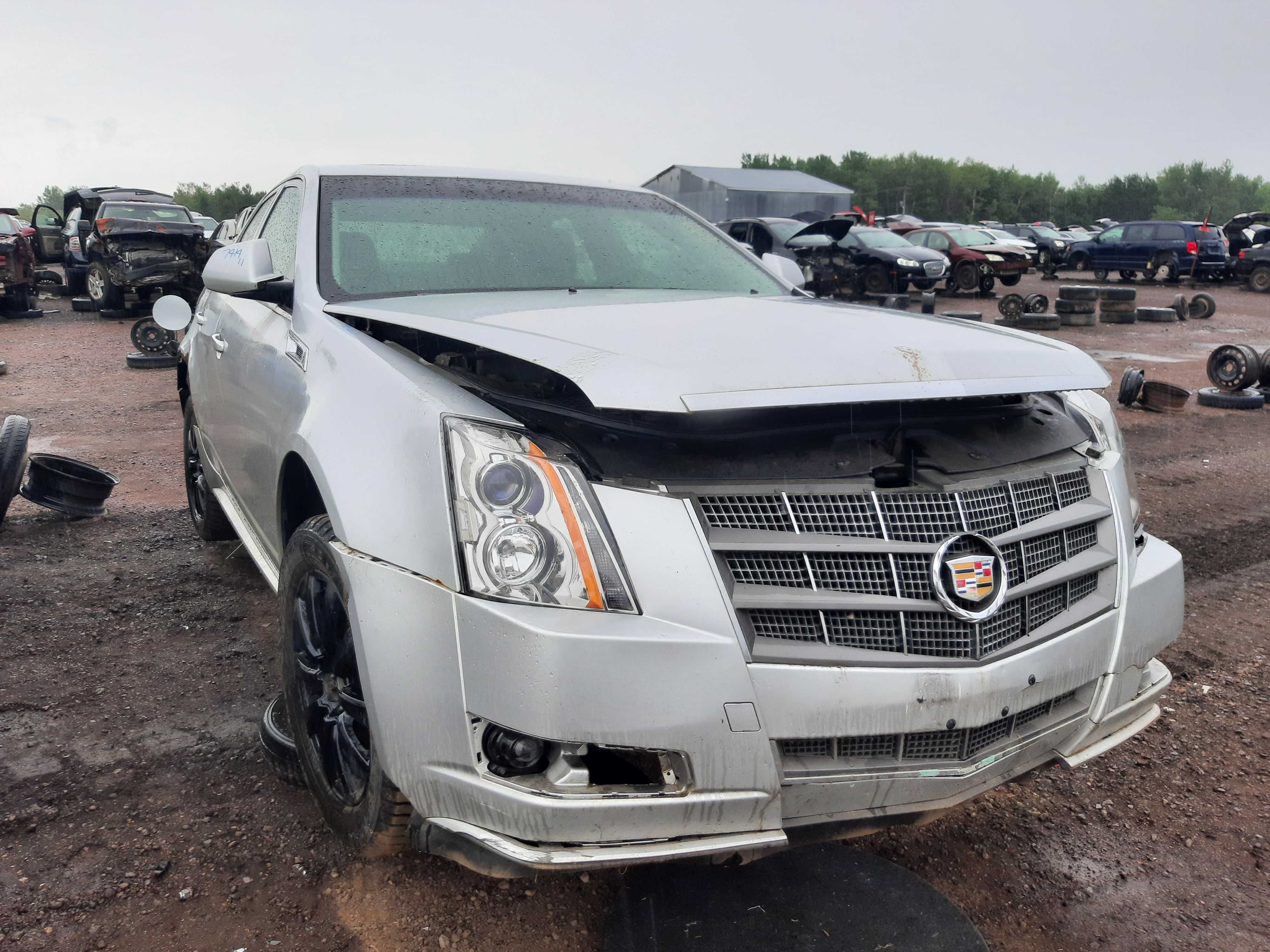 CADILLAC CTS 2011