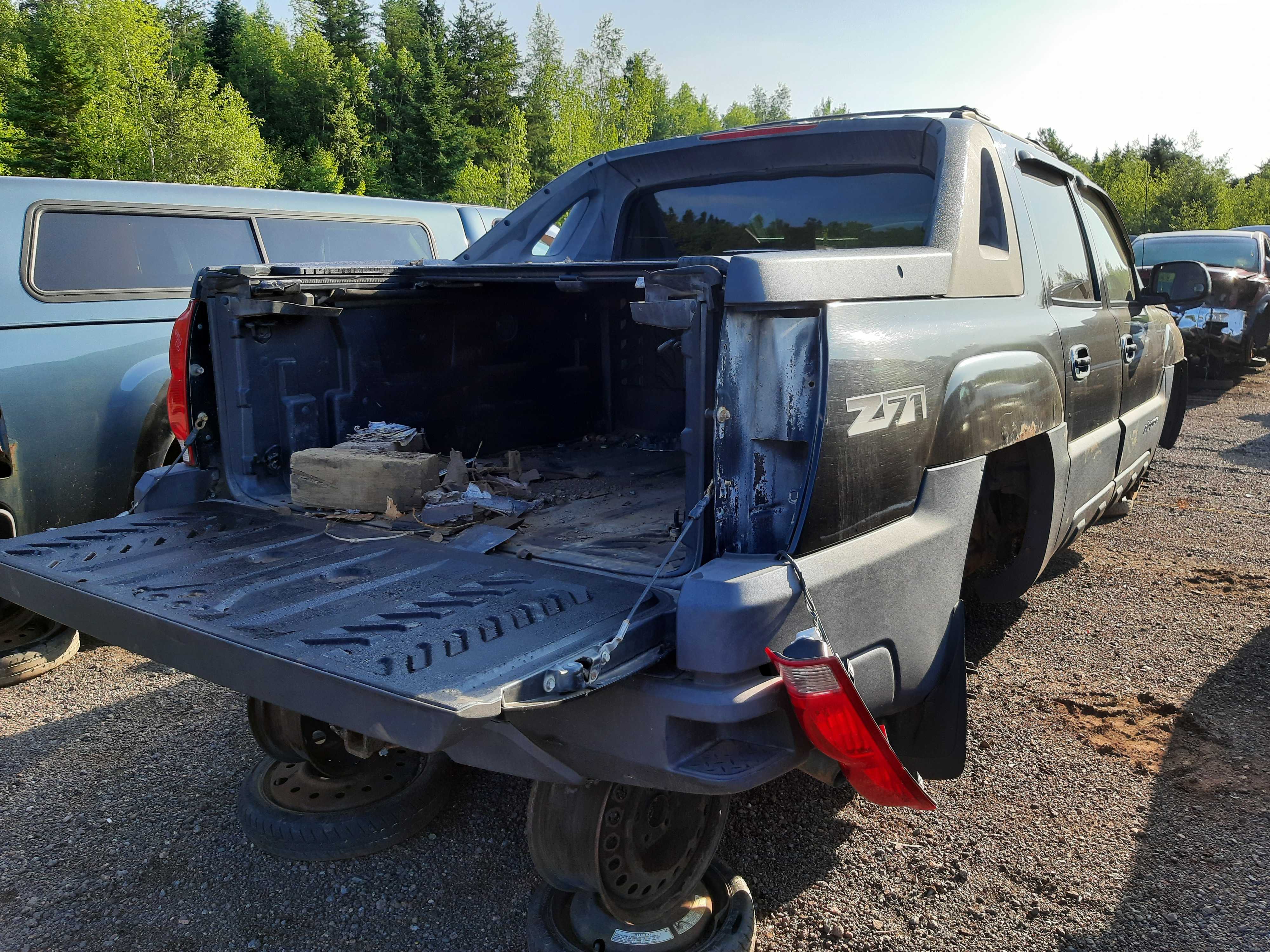 CHEVROLET AVALANCHE 2003
