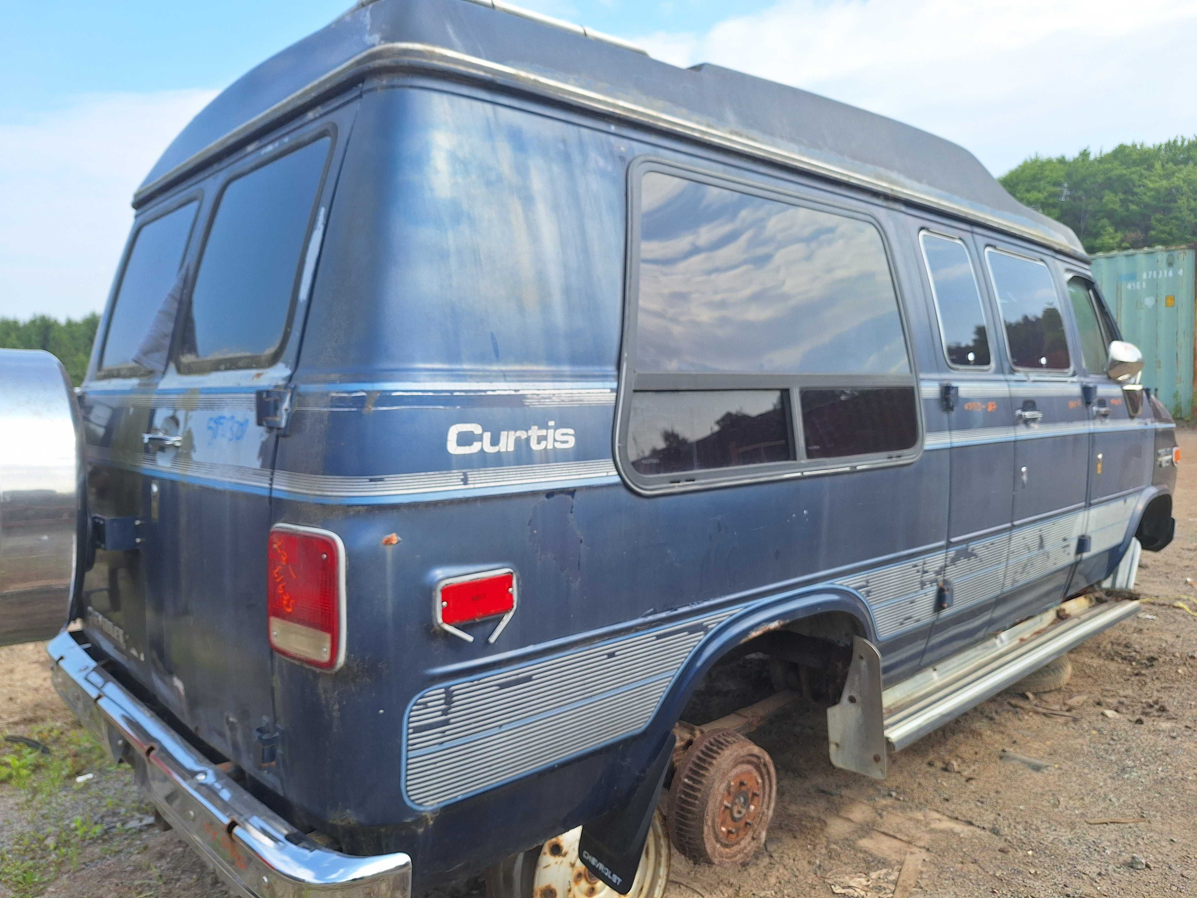 CHEVROLET CHEVY 1987