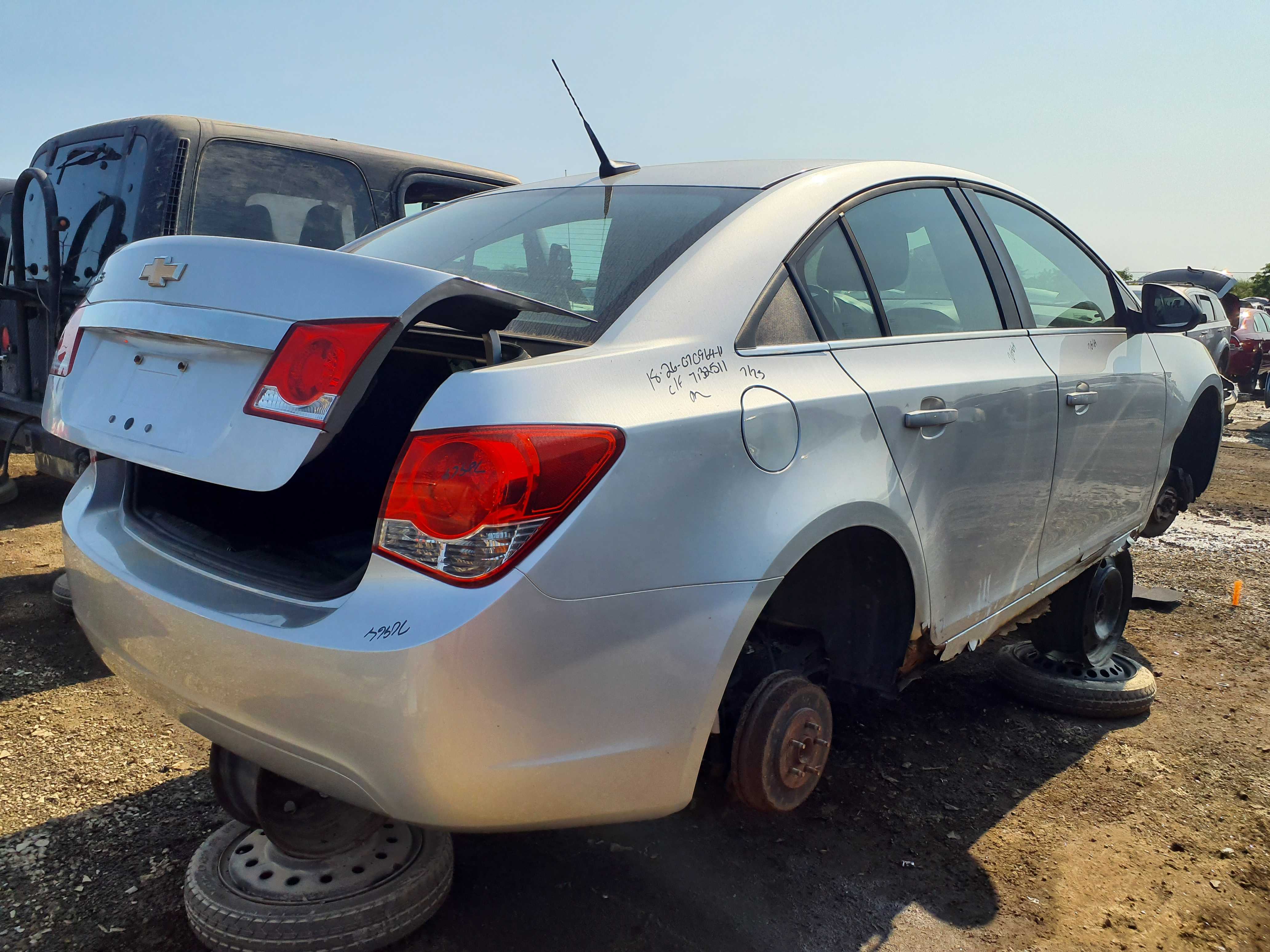 CHEVROLET CRUZE 2011