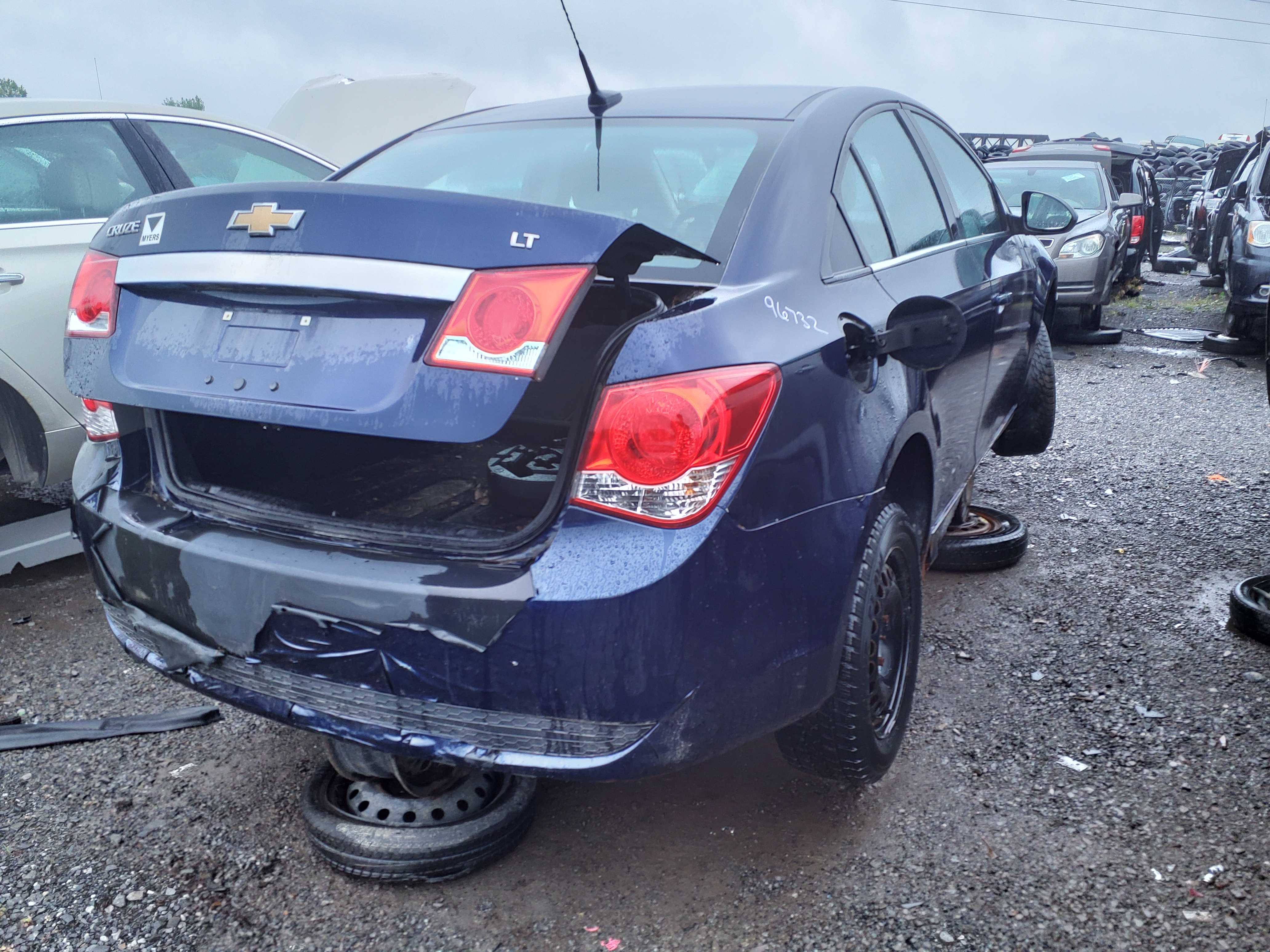 CHEVROLET CRUZE 2011
