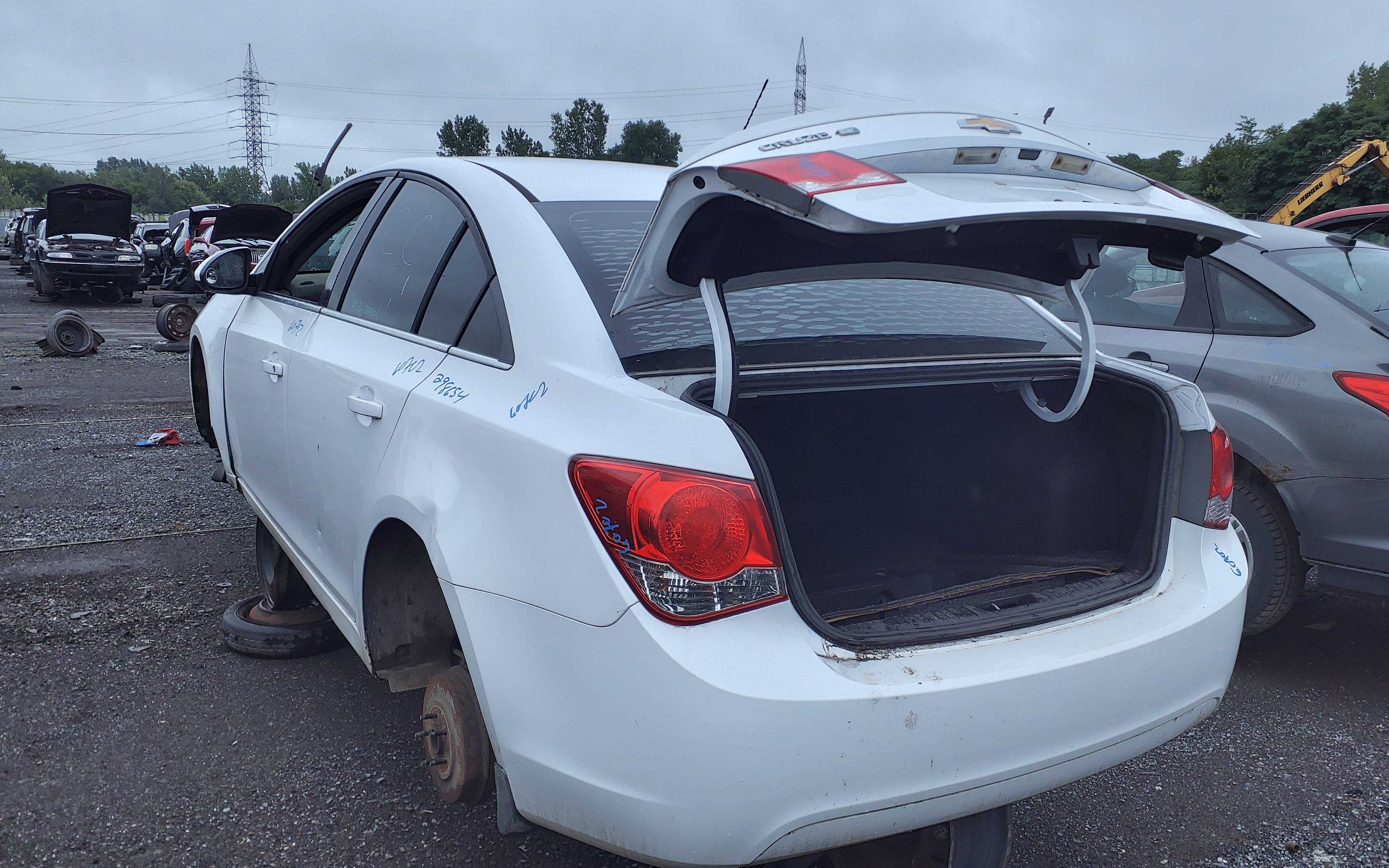 CHEVROLET CRUZE 2011