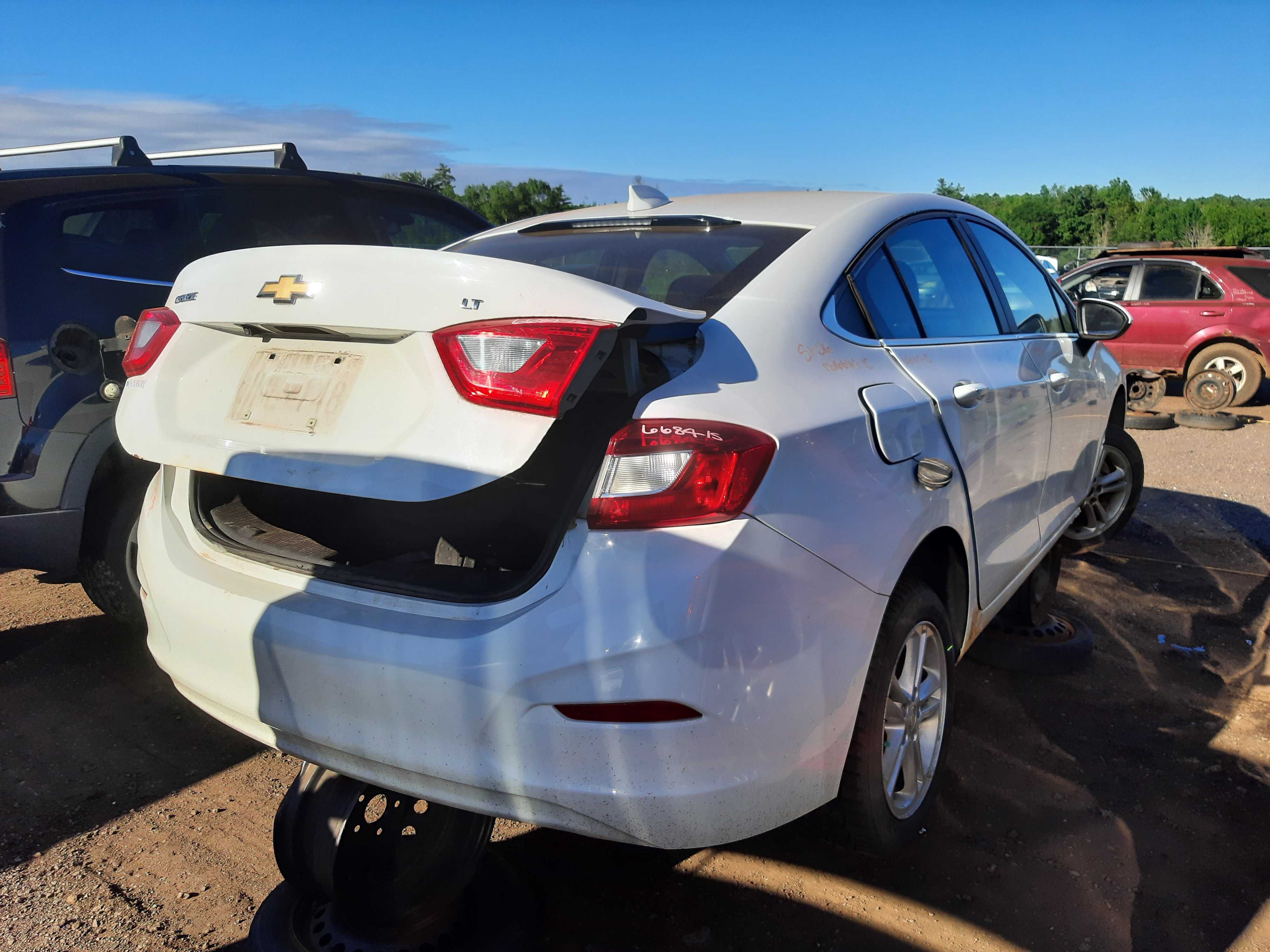 CHEVROLET CRUZE 2016