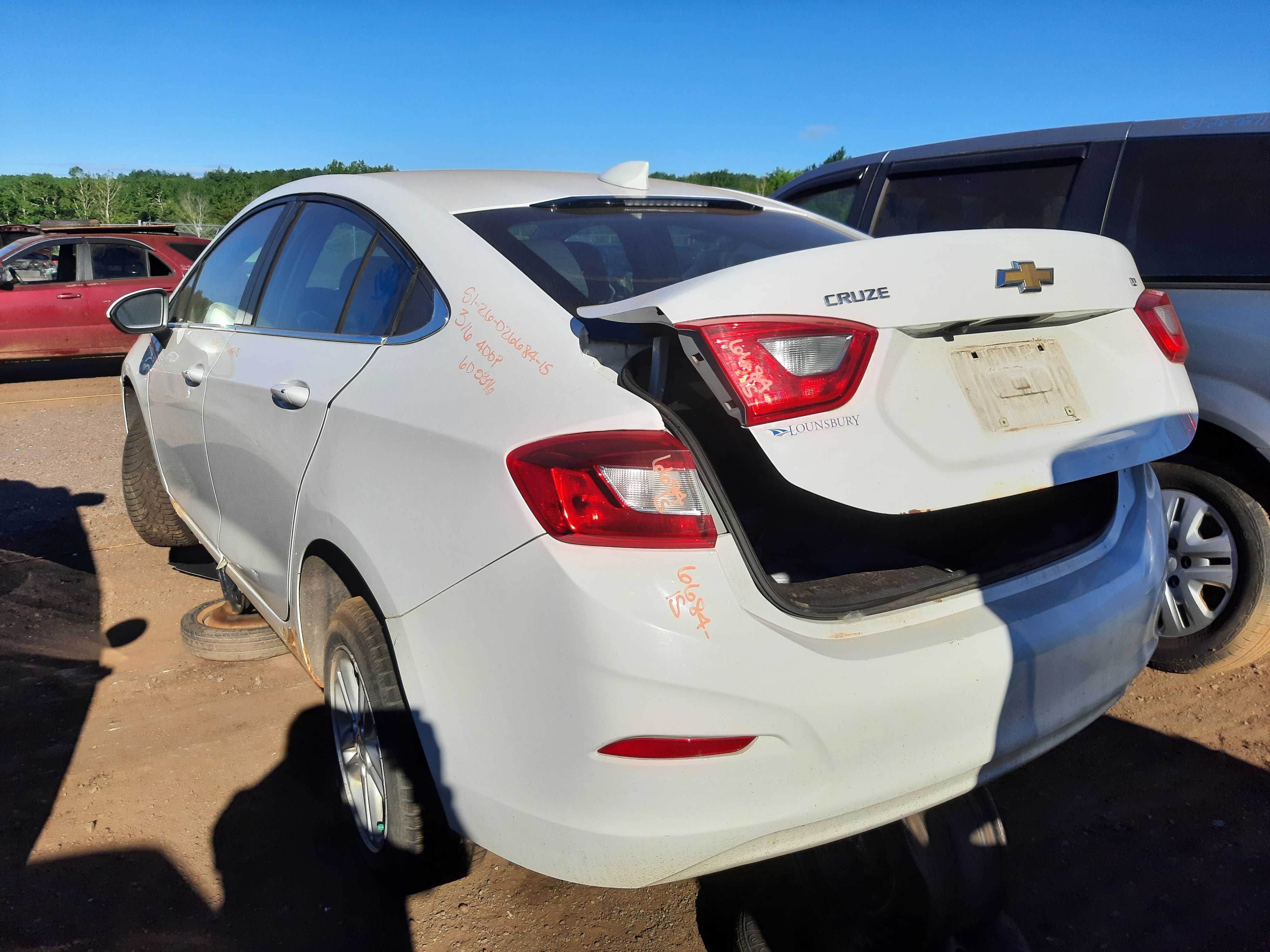 CHEVROLET CRUZE 2016