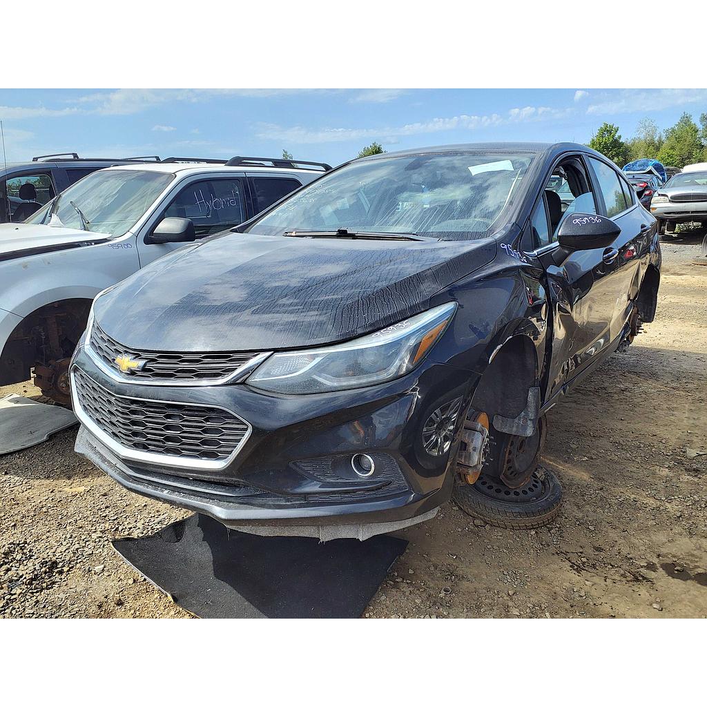 CHEVROLET CRUZE 2018