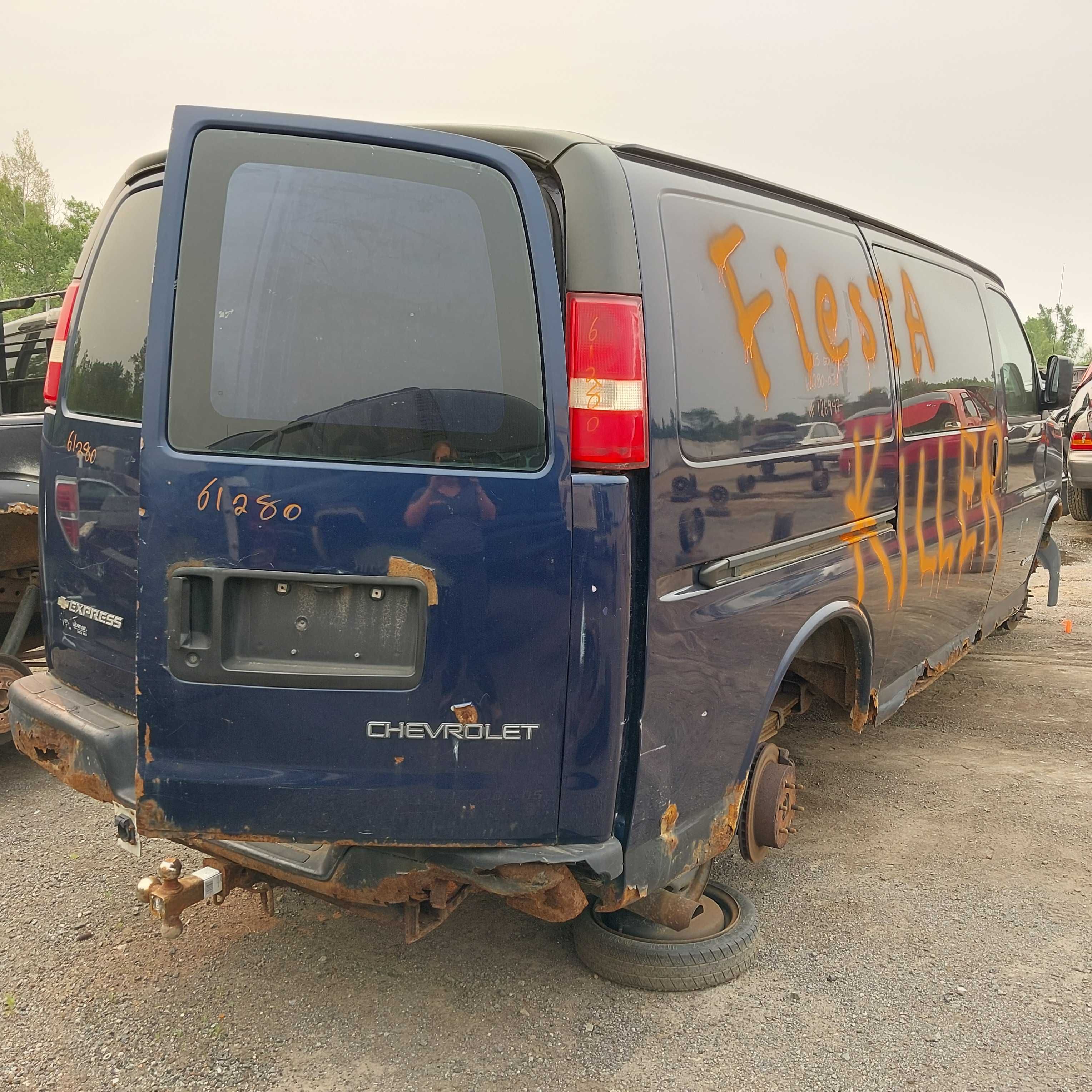 CHEVROLET EXPRESS VAN 2003