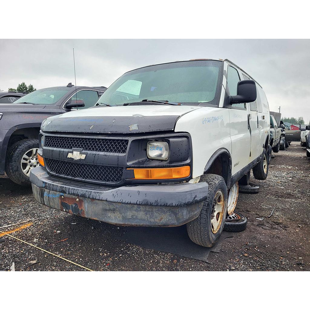 CHEVROLET EXPRESS VAN 2003