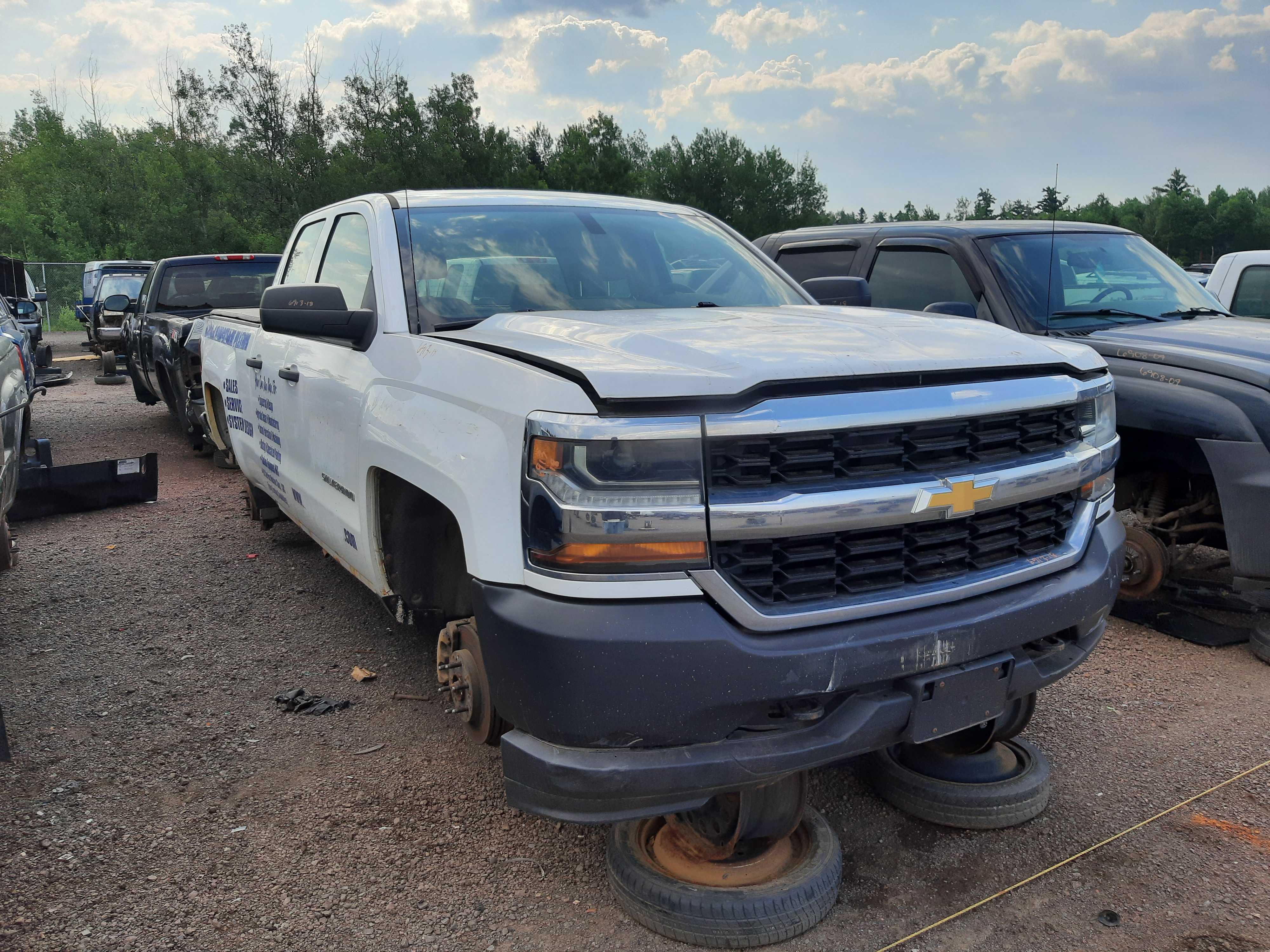 CHEVROLET SILVERADO 1500 2018