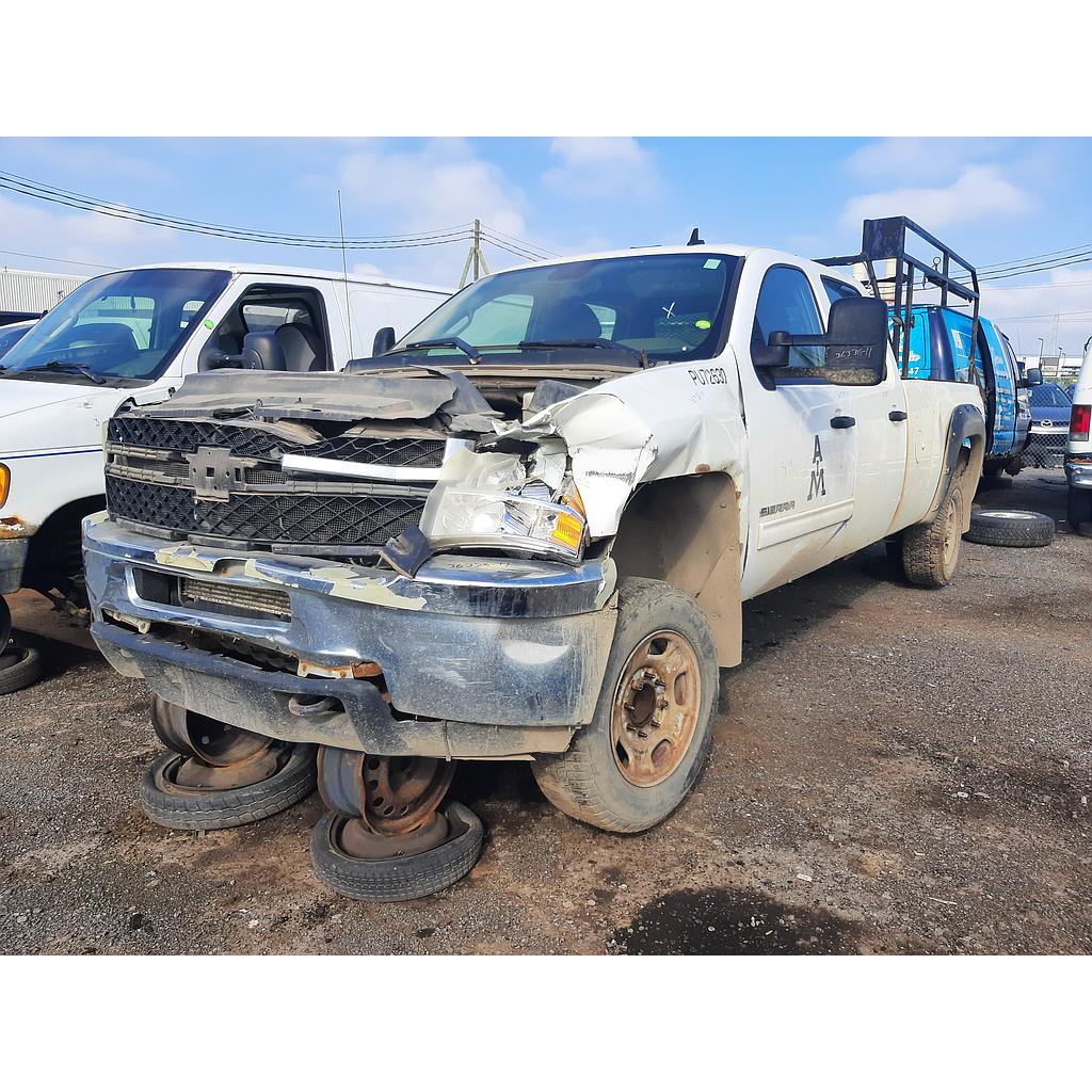 CHEVROLET SILVERADO 2500 2011