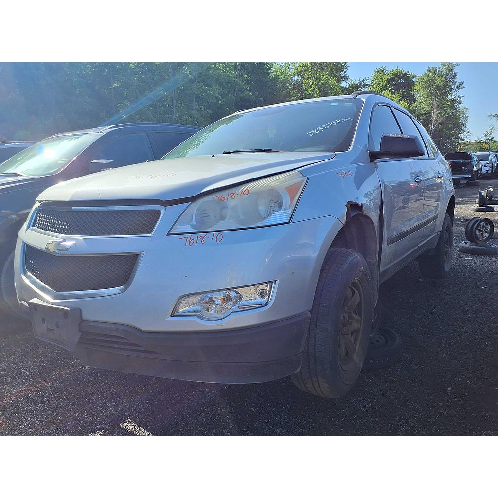 CHEVROLET TRAVERSE 2010
