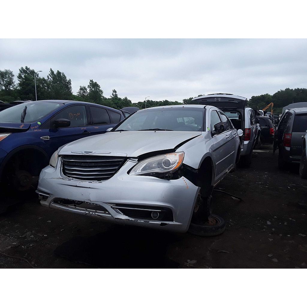 CHRYSLER 200 2011
