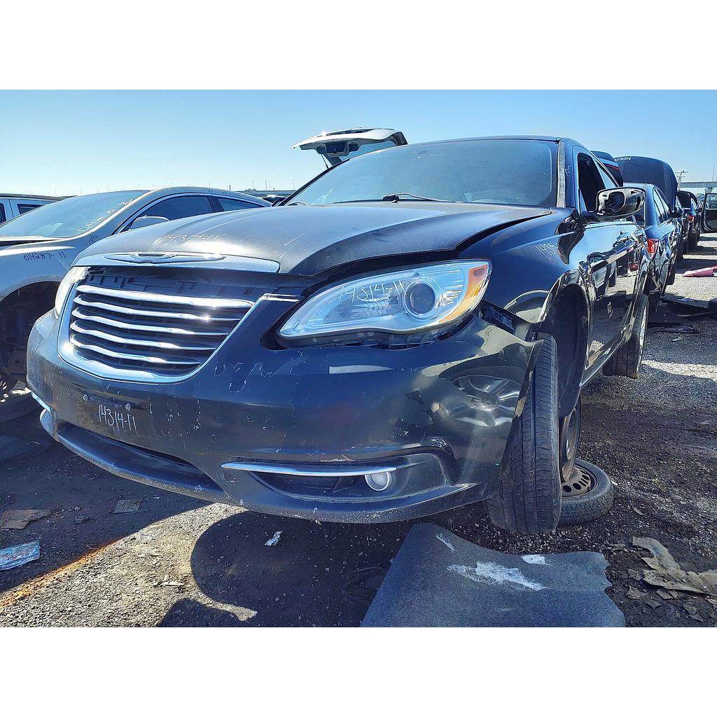 CHRYSLER 200 2011