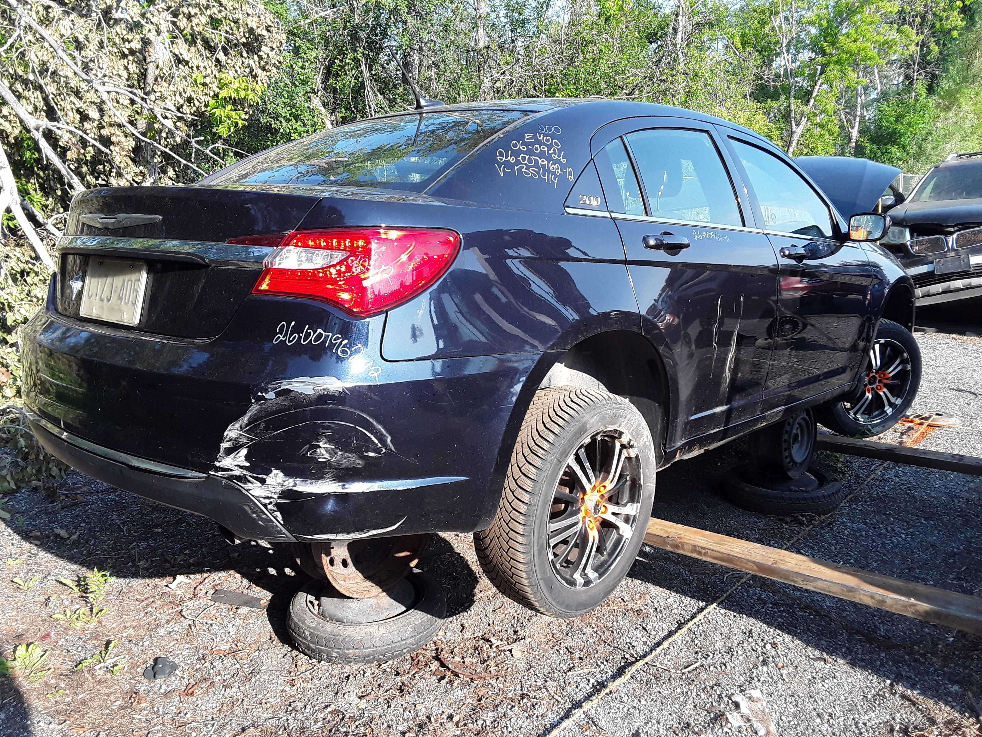 CHRYSLER 200 2012