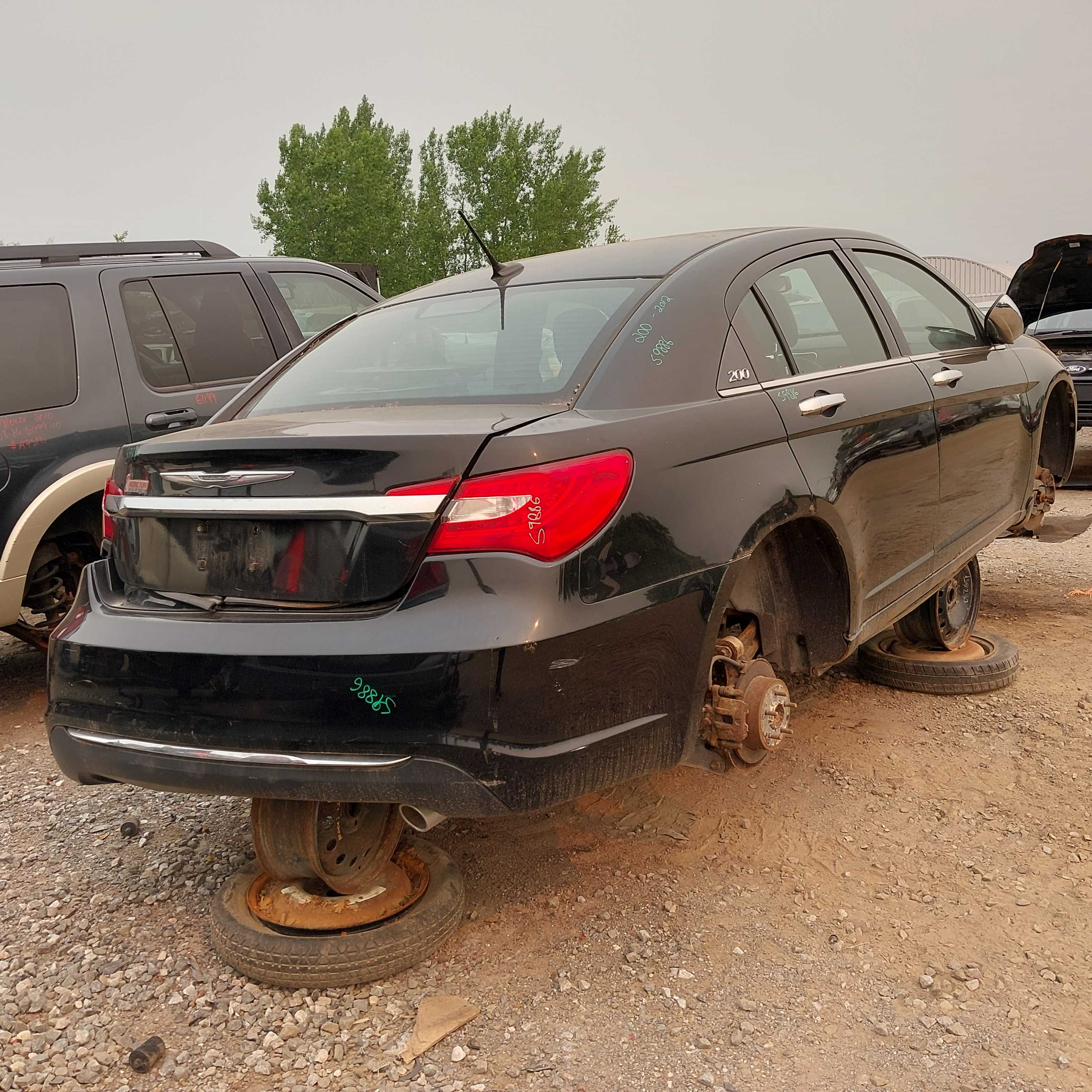 CHRYSLER 200 2012