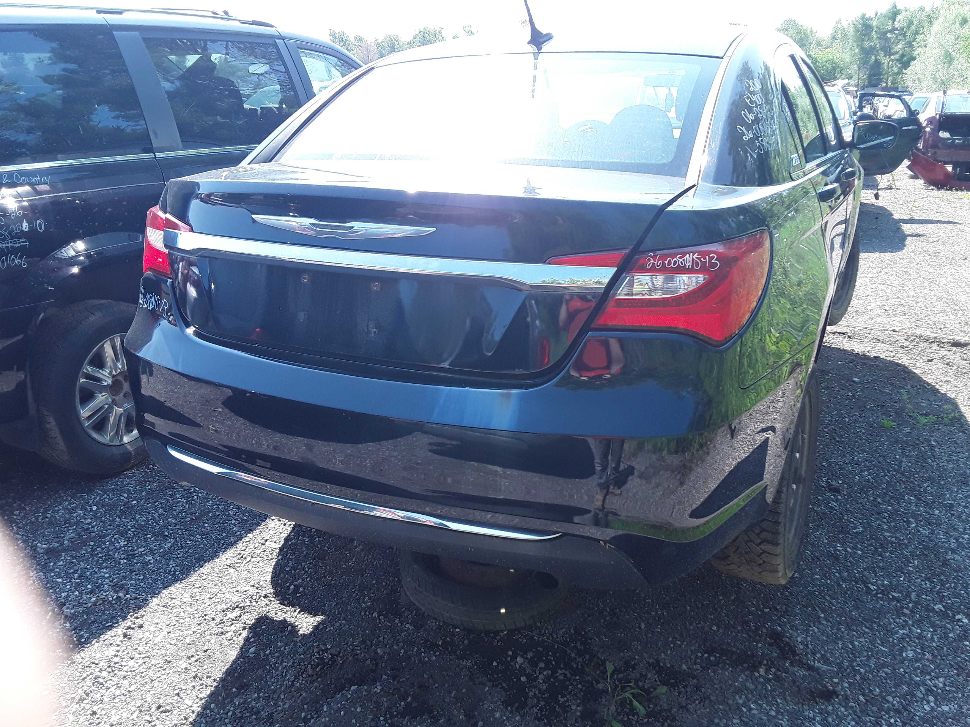 CHRYSLER 200 2013