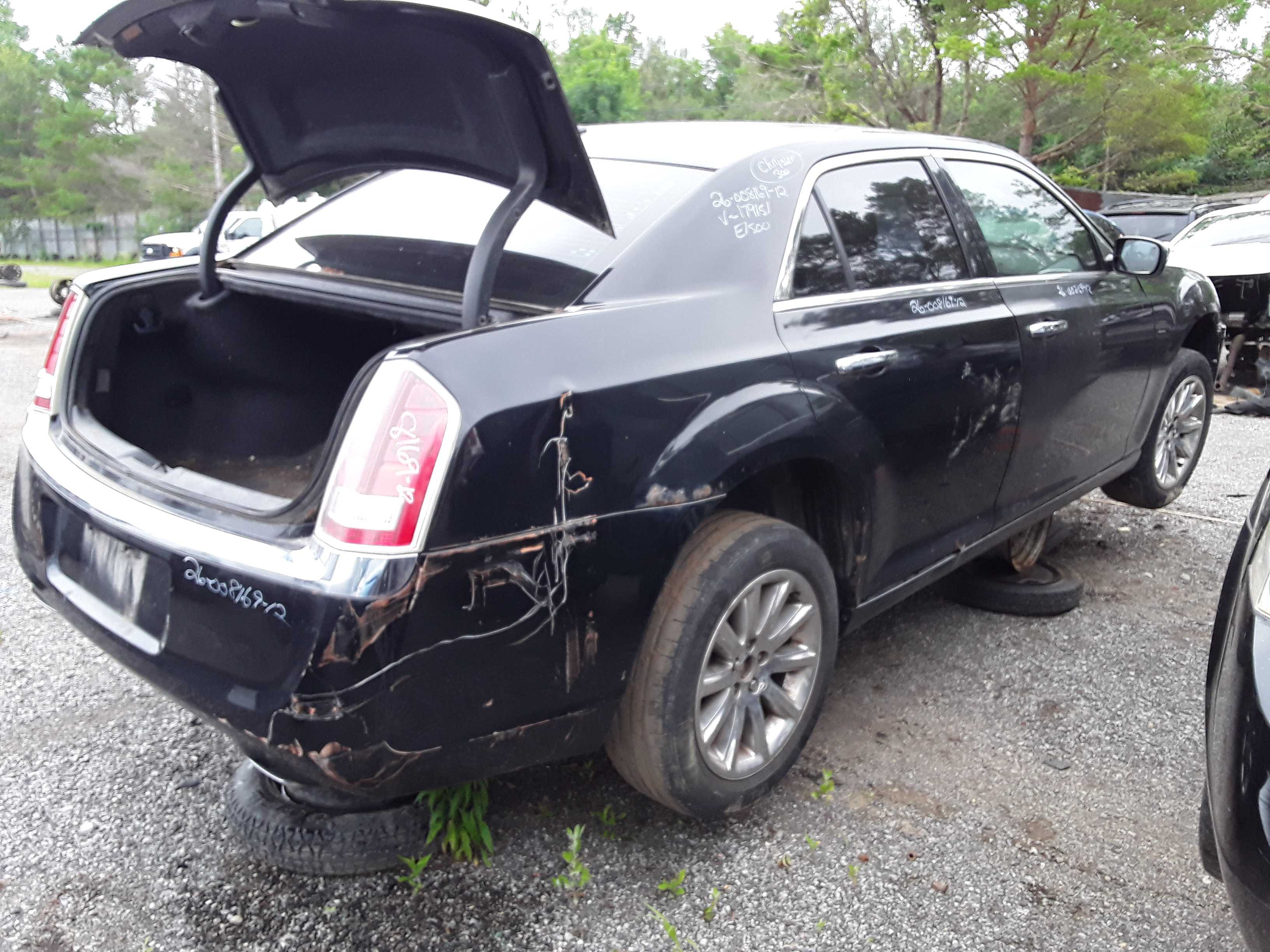 CHRYSLER 300 2012
