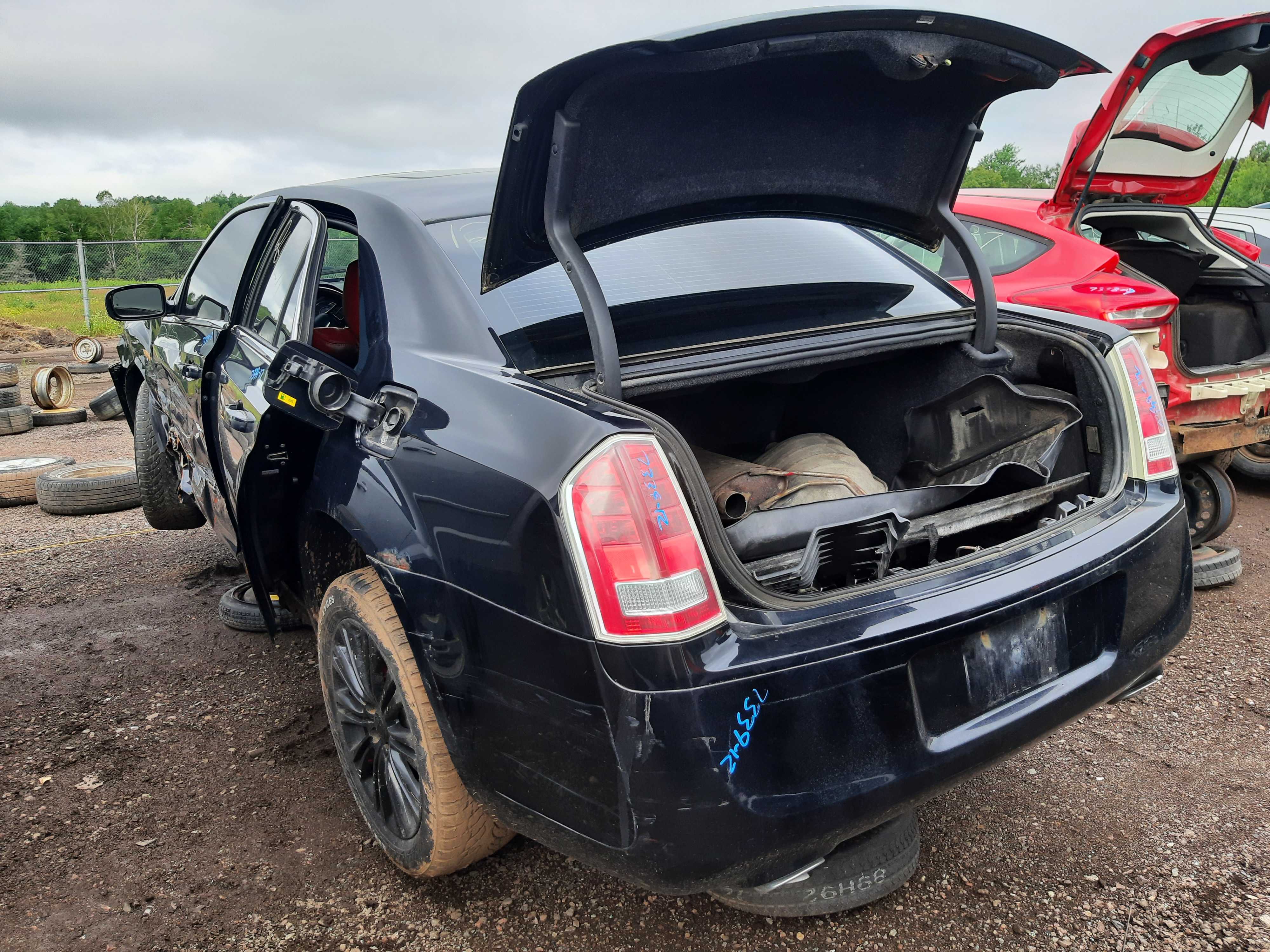 CHRYSLER 300 2012