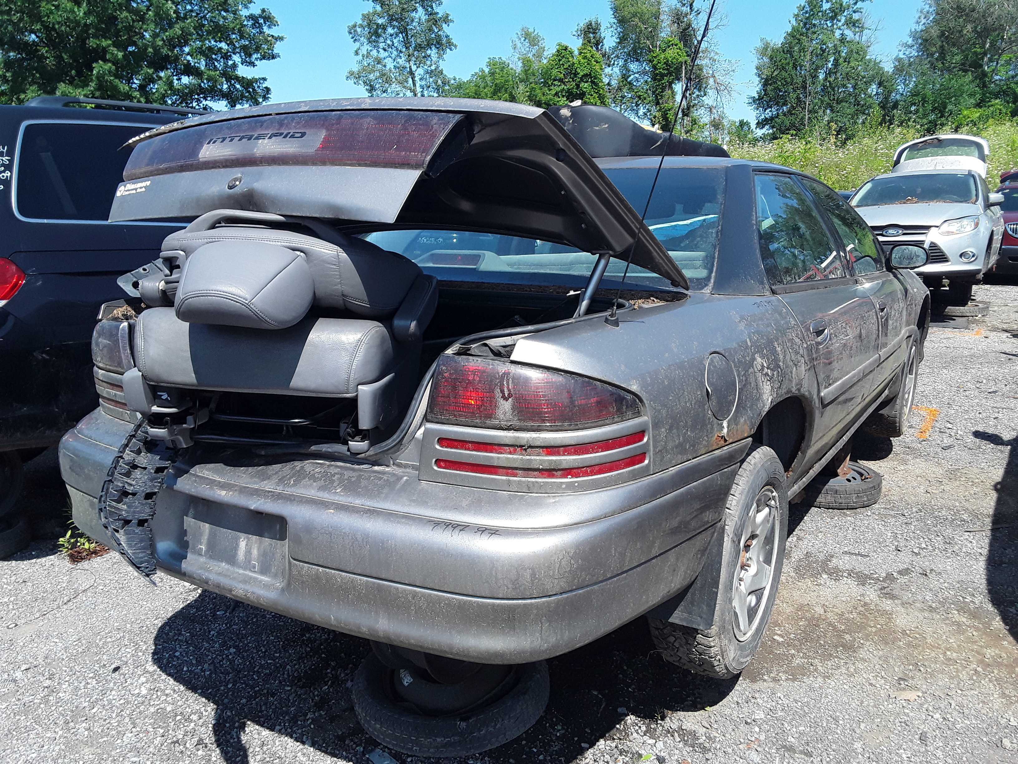 CHRYSLER INTREPID 1997