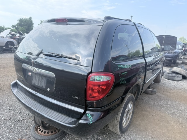 CHRYSLER TOWN &amp; COUNTRY 2003