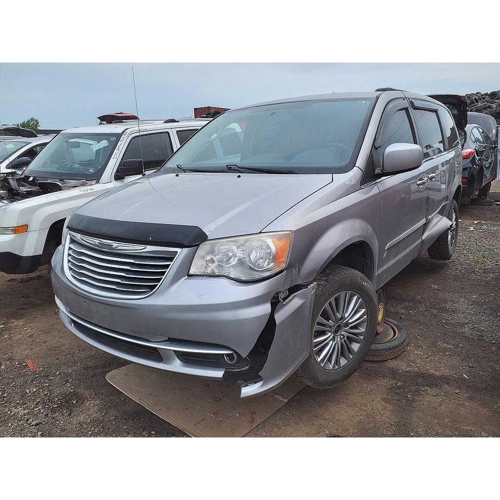 CHRYSLER TOWN &amp; COUNTRY 2014