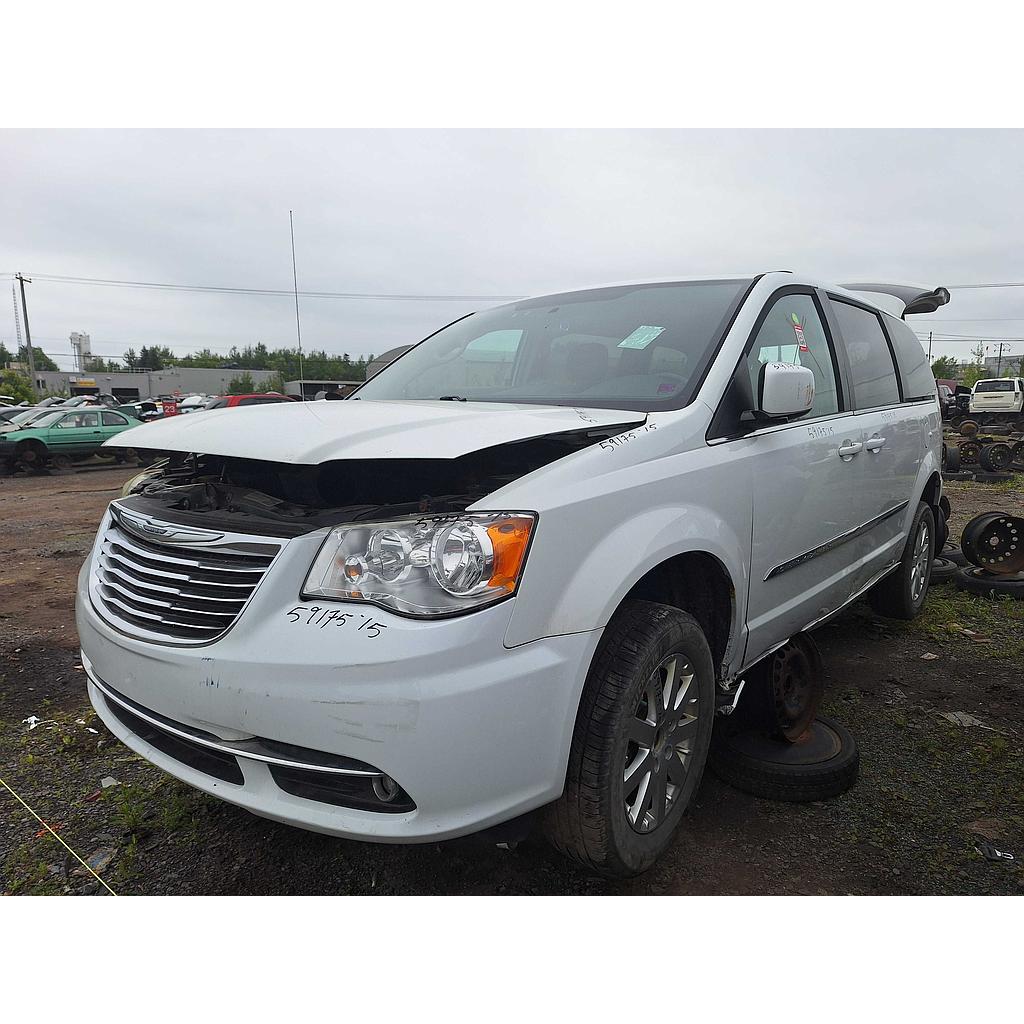CHRYSLER TOWN &amp; COUNTRY 2015