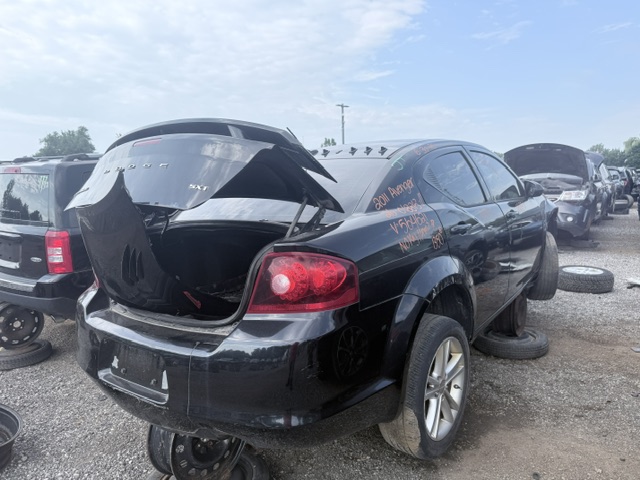 DODGE AVENGER 2011