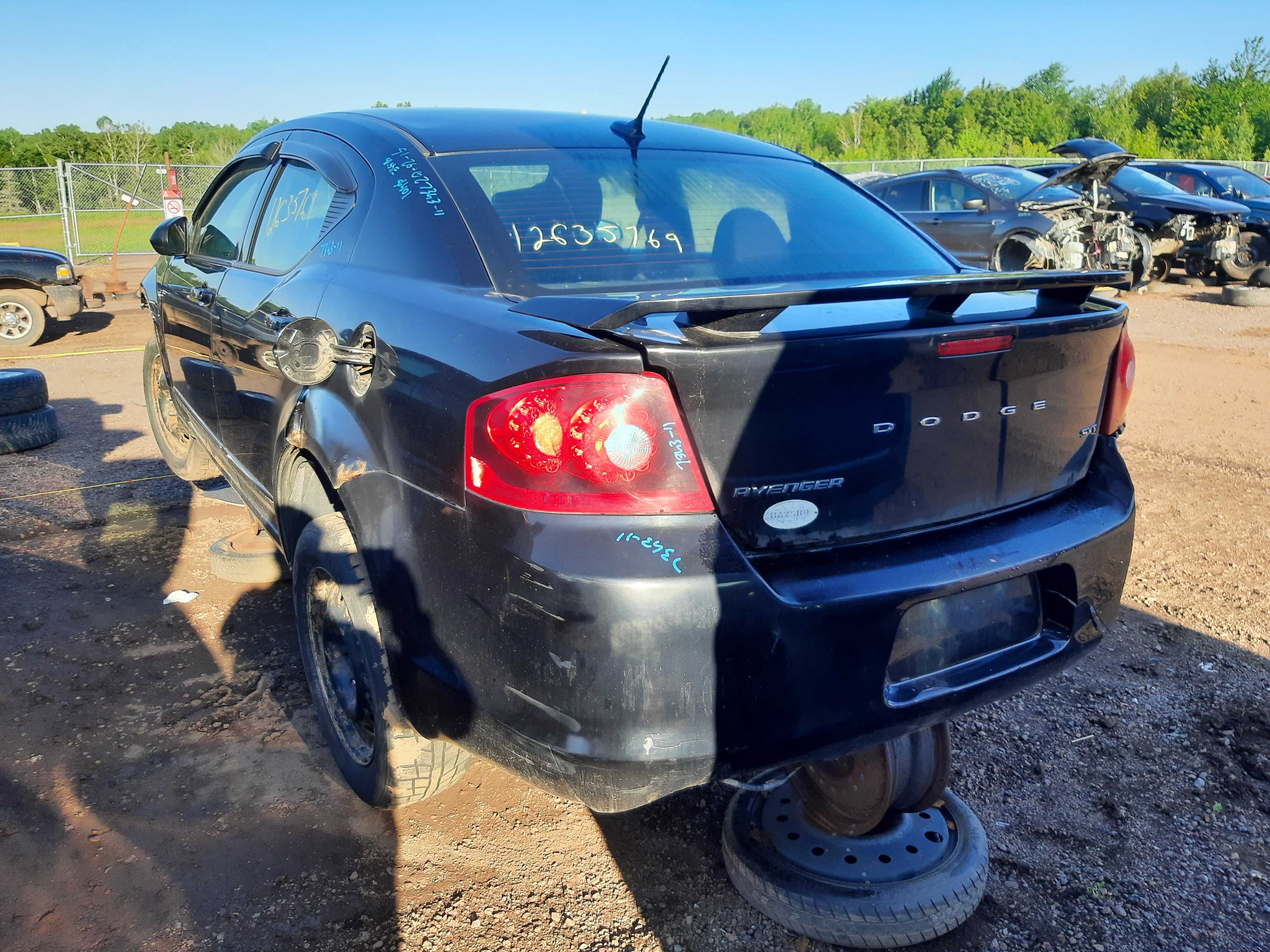 DODGE AVENGER 2011