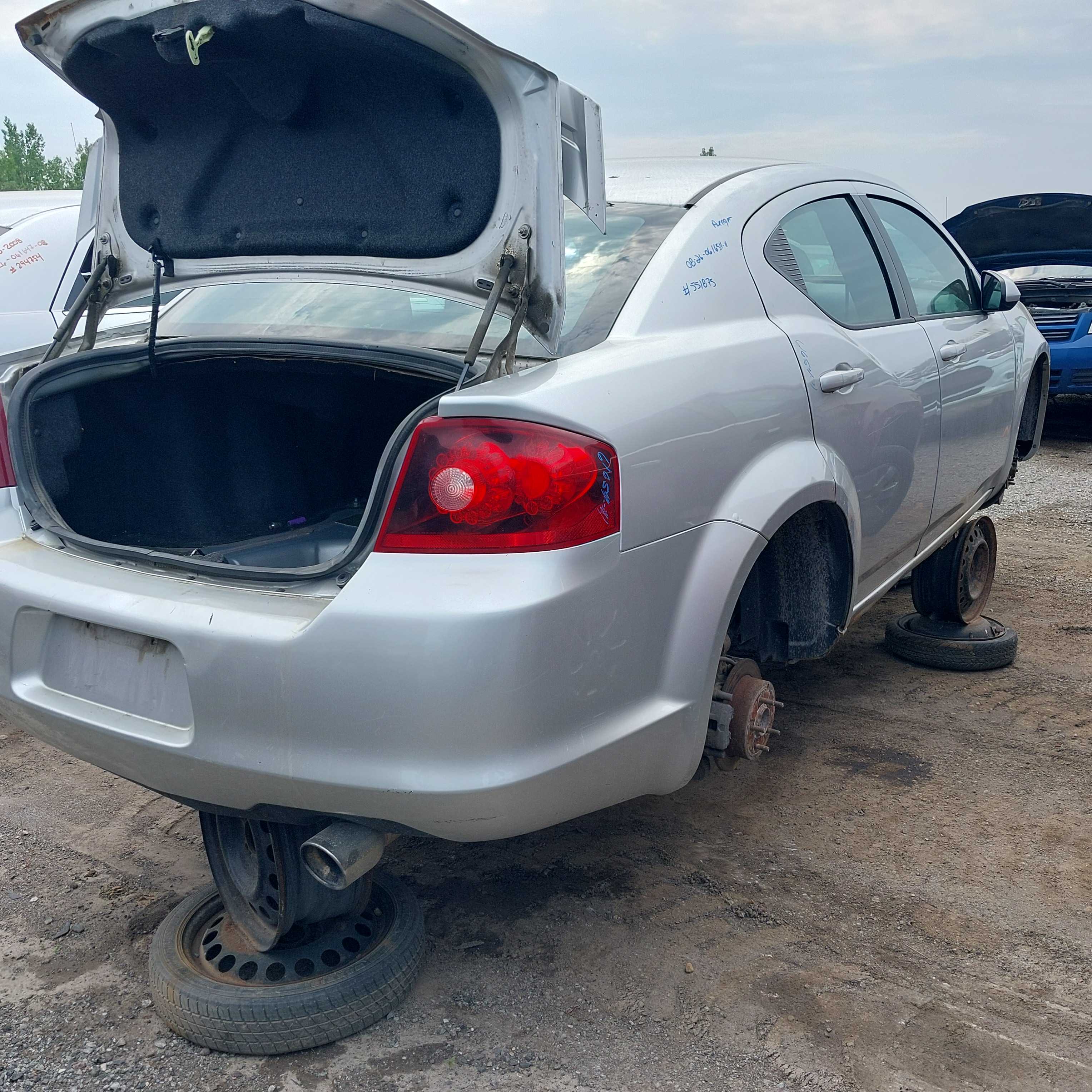 DODGE AVENGER 2011