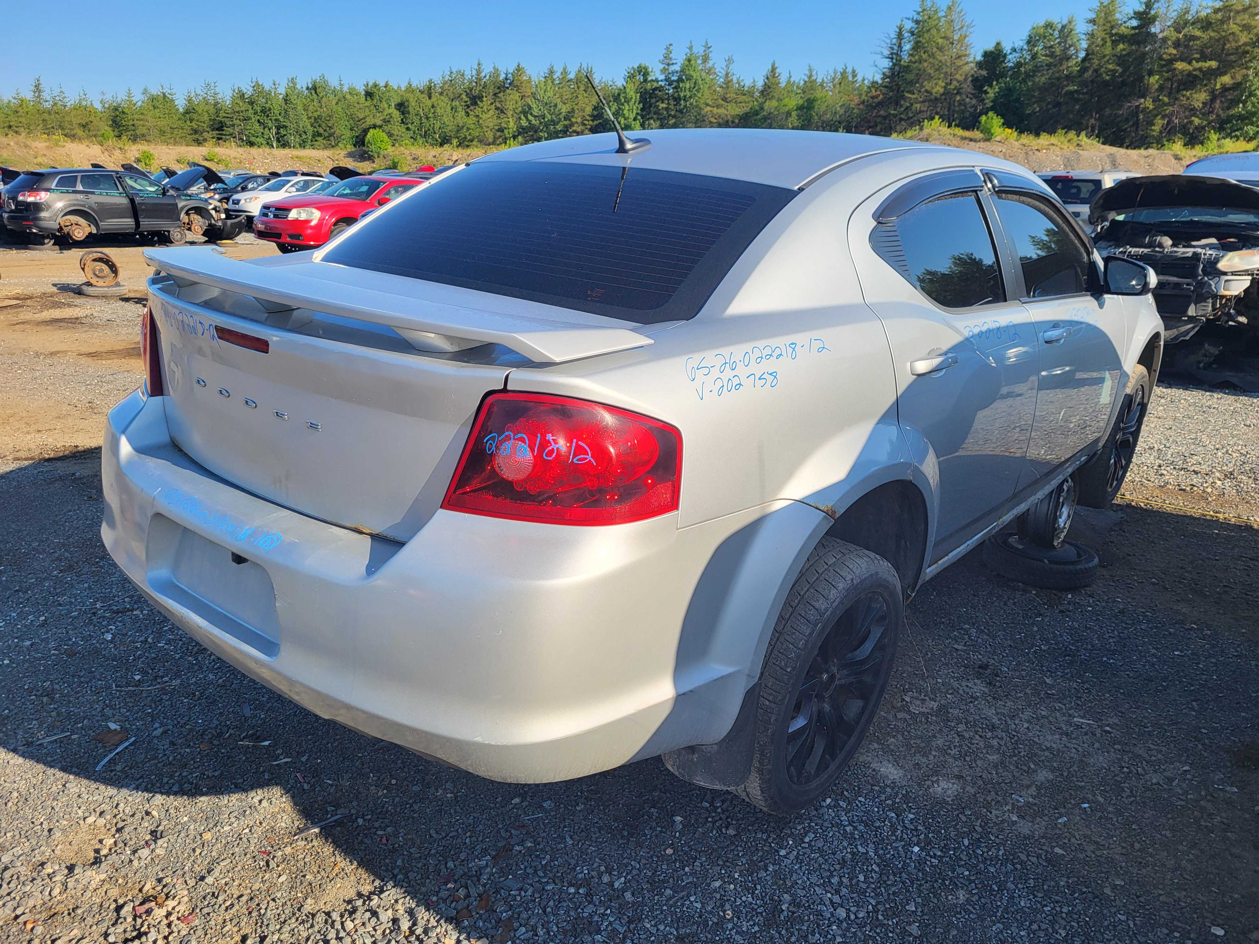 DODGE AVENGER 2012