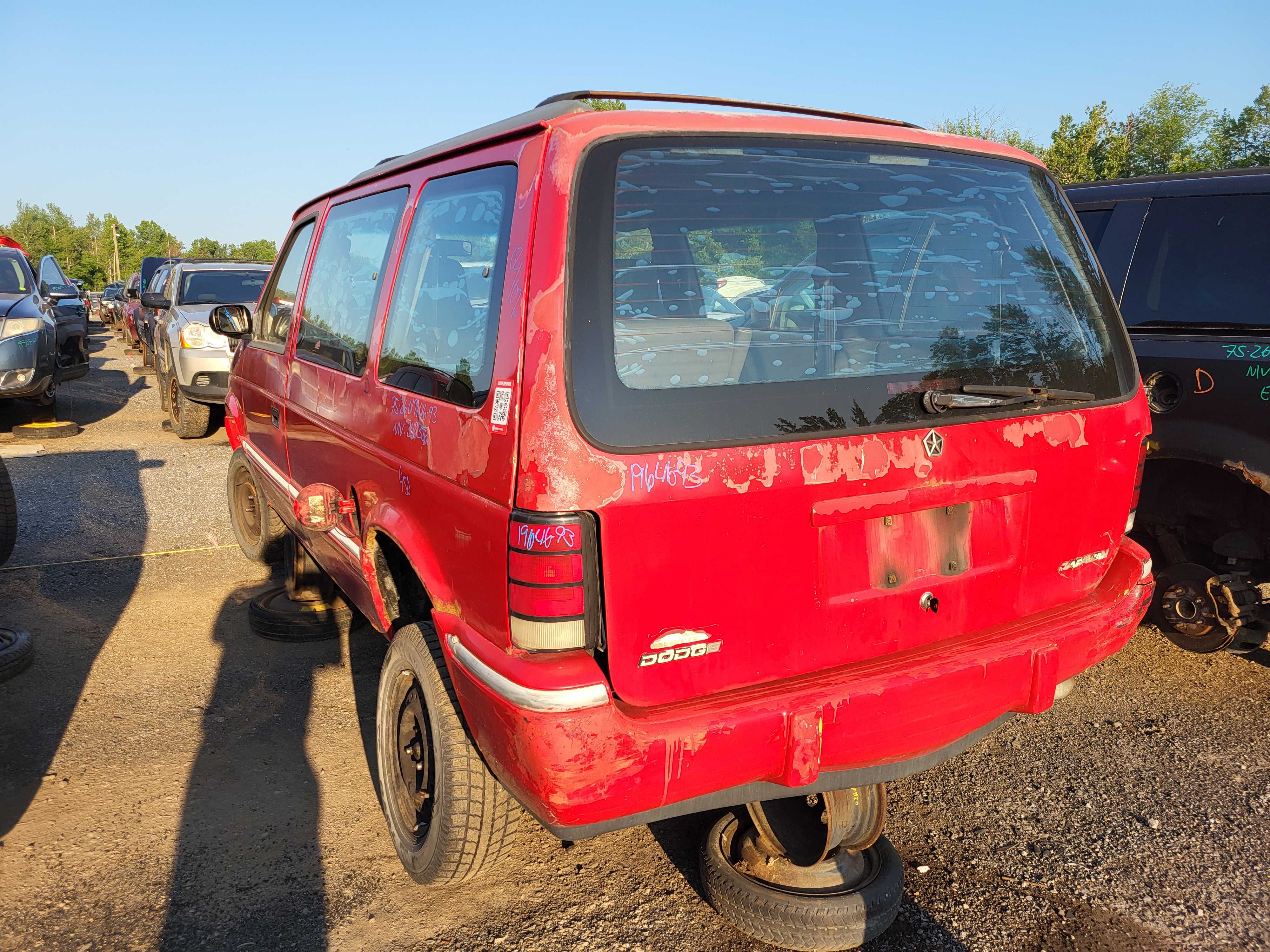 DODGE CARAVAN 1993