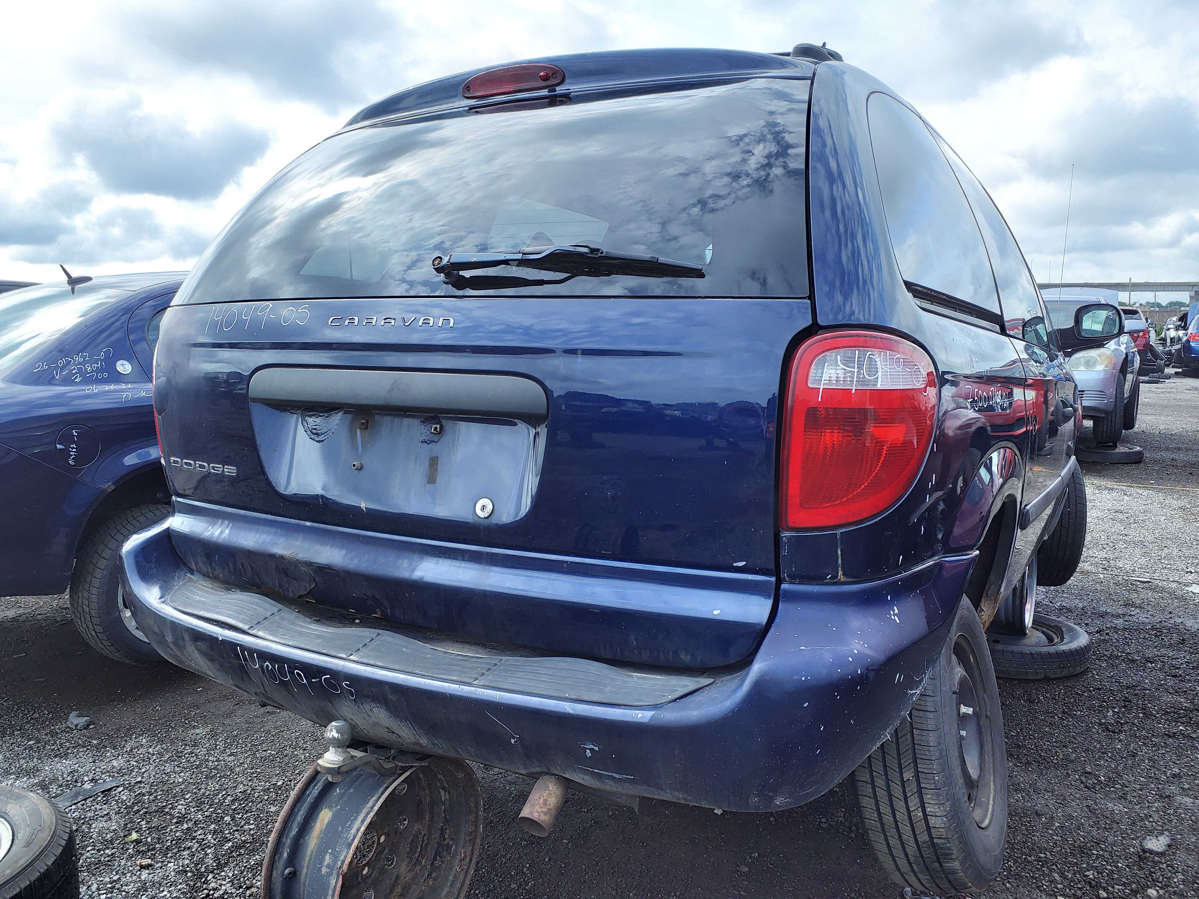 DODGE CARAVAN 2005