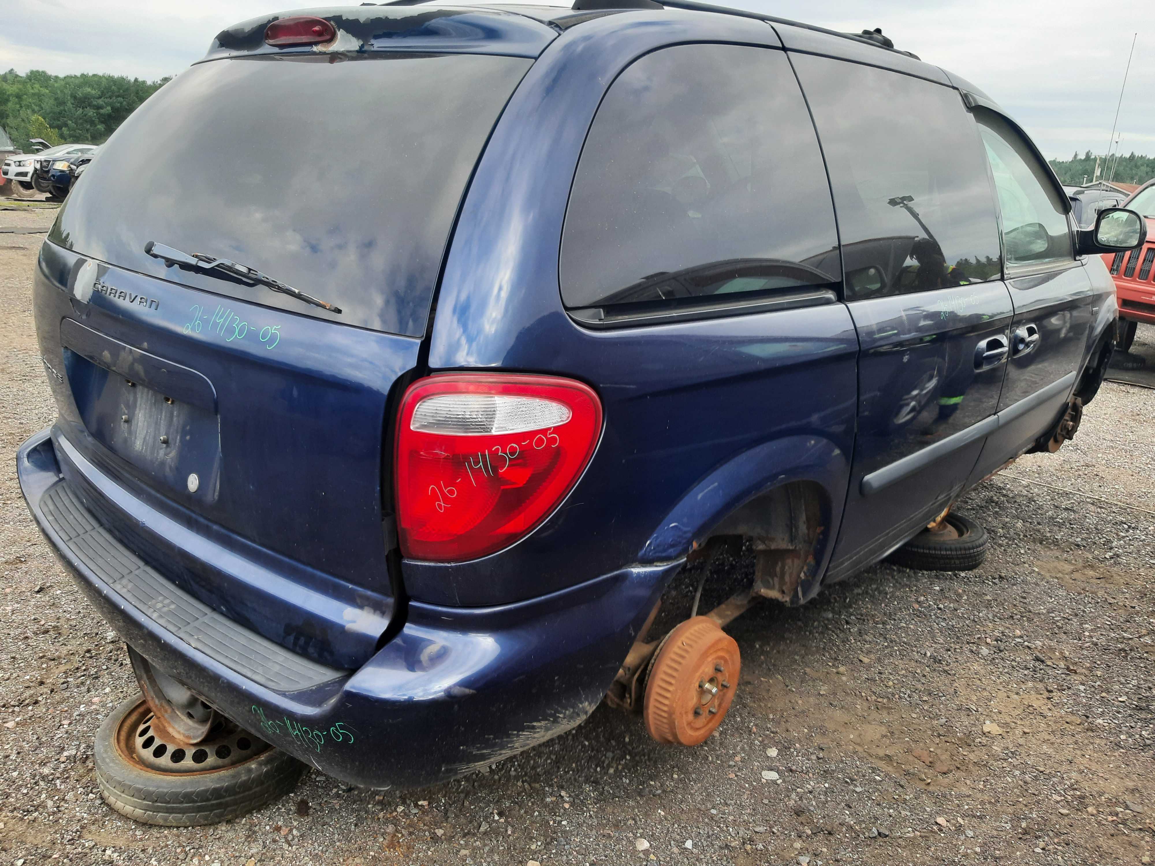 DODGE CARAVAN 2005