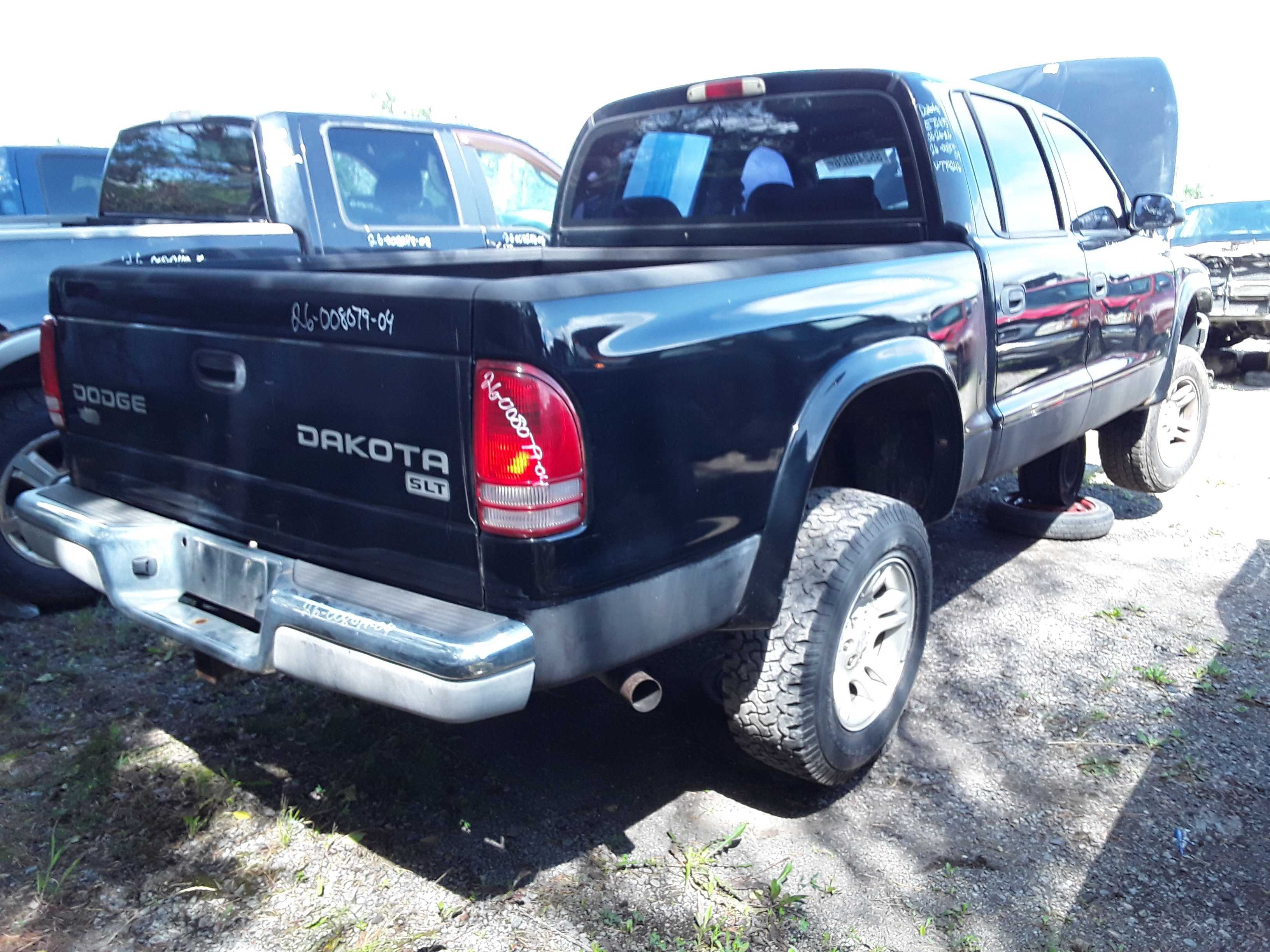 DODGE DAKOTA 2004