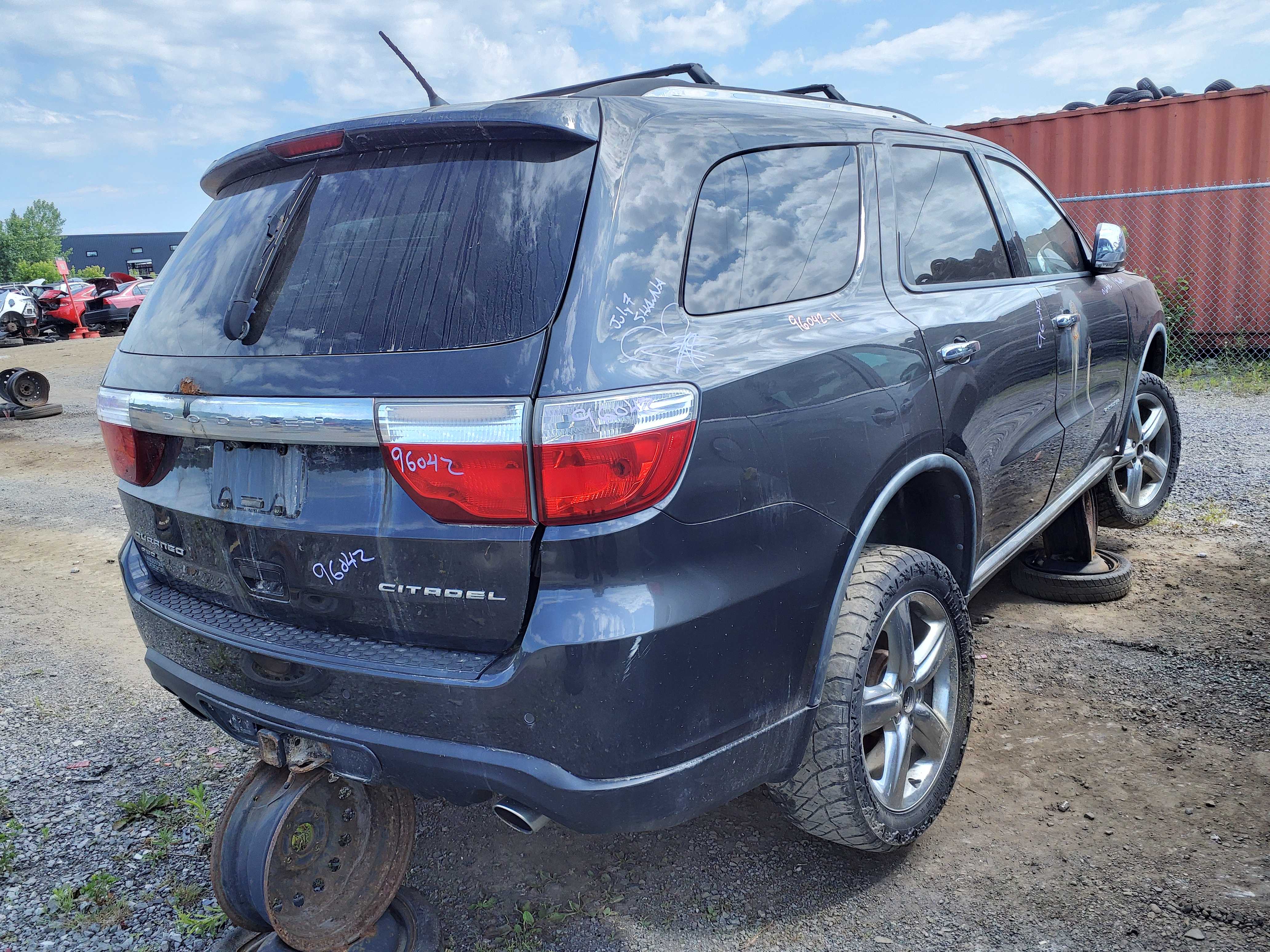 DODGE DURANGO 2011
