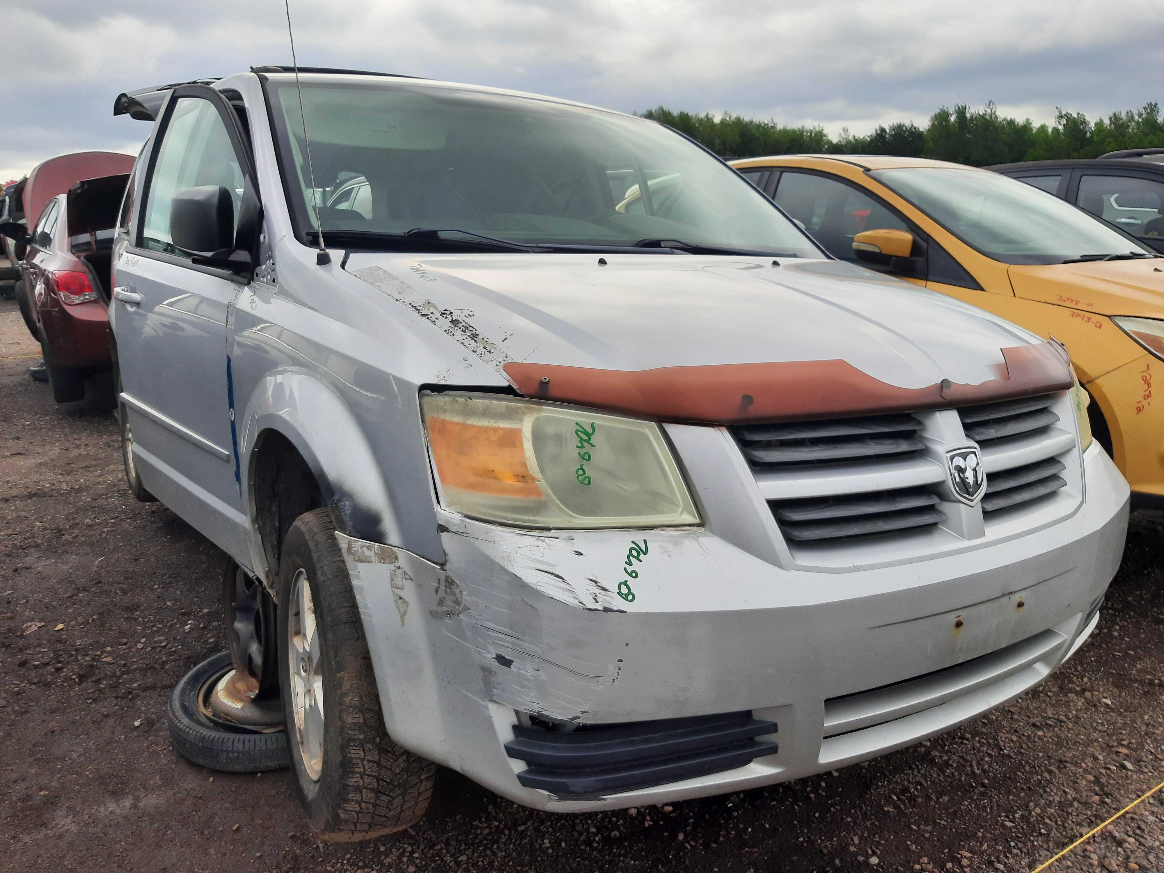 DODGE GRAND CARAVAN 2009